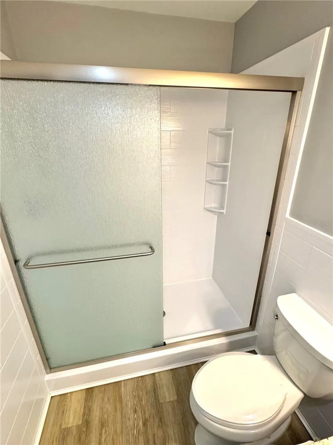 Property Slideshow image 25 of 37 | 2262 swedish dr 6, Clearwater, FL, 33763