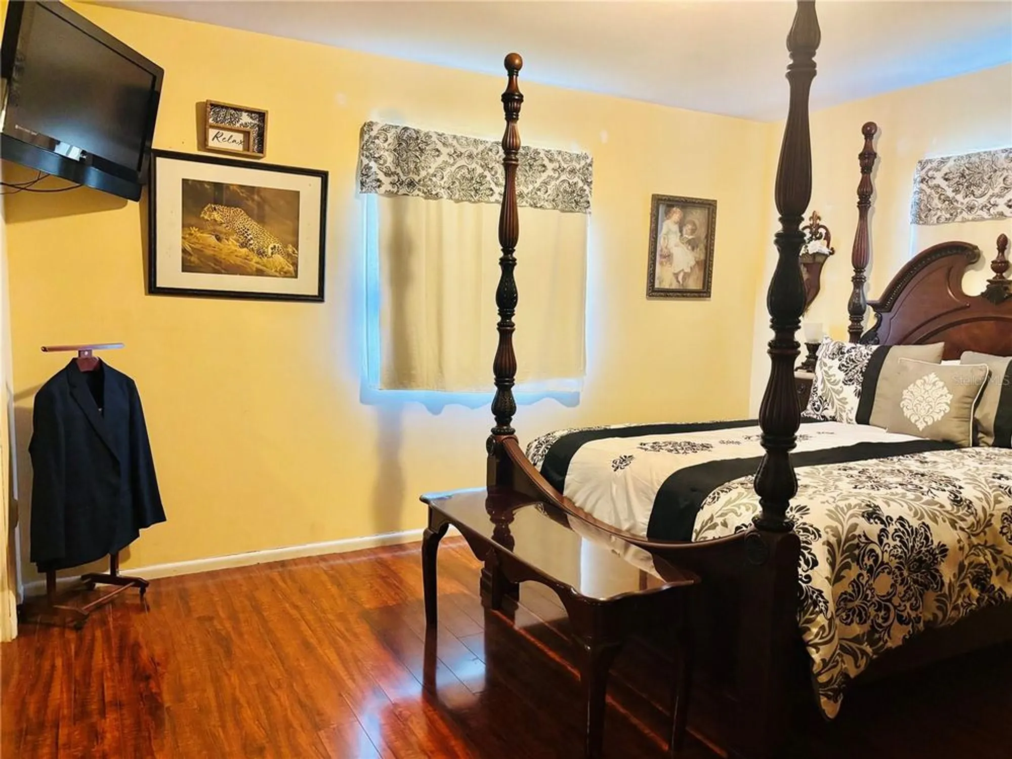 Property Slideshow image 14 of 24 | 1516 arrowhead dr, Sun City Center, FL, 33573