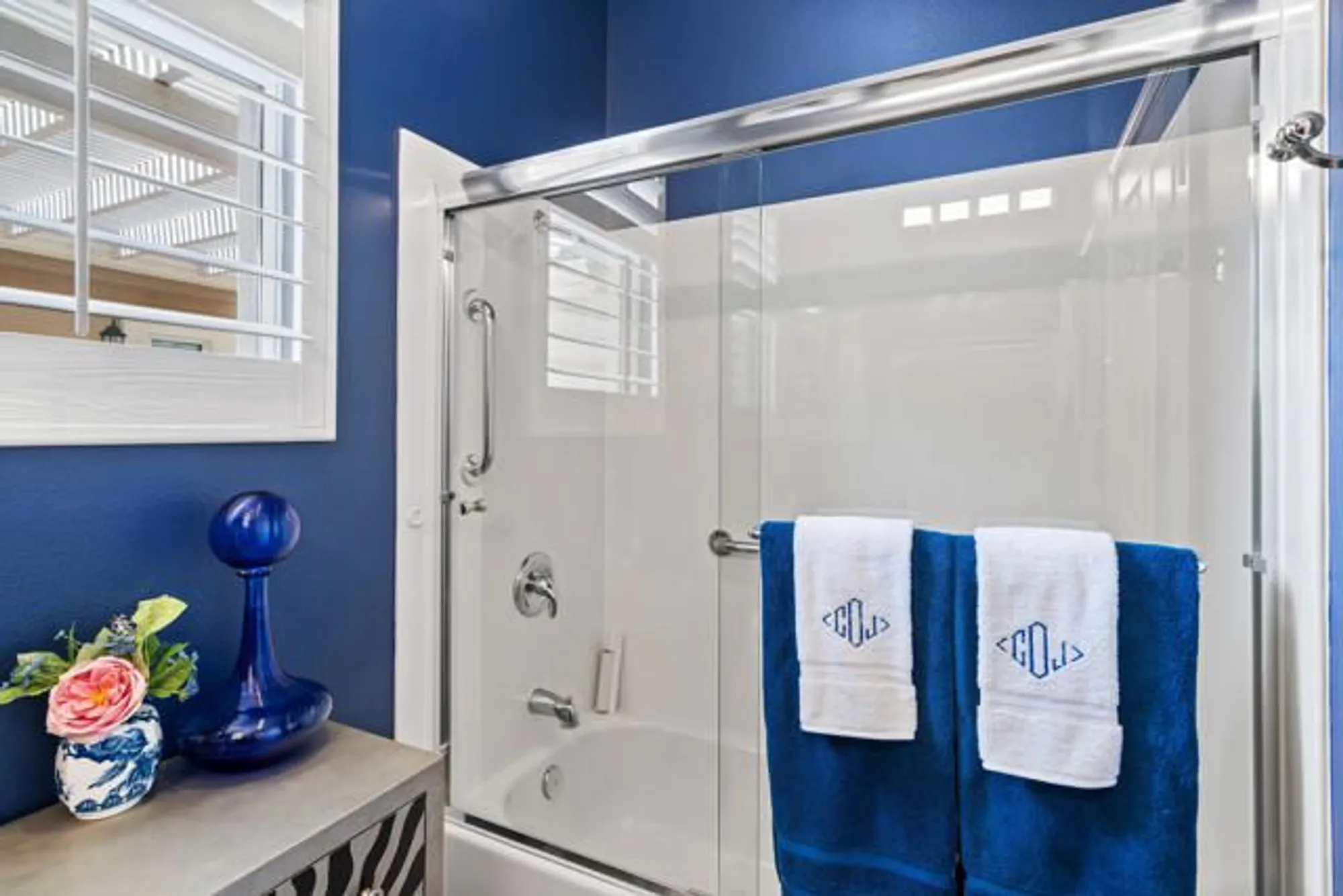 Property Slideshow image 23 of 42 | 78294 grape arbor ave, Palm Desert, CA, 92211