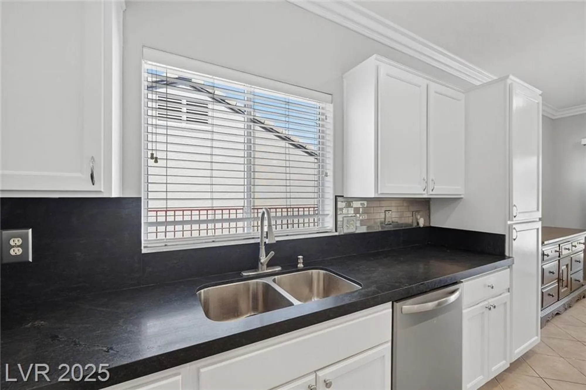 Property Slideshow image 18 of 56 | 2962 maffie st, Henderson, NV, 89052