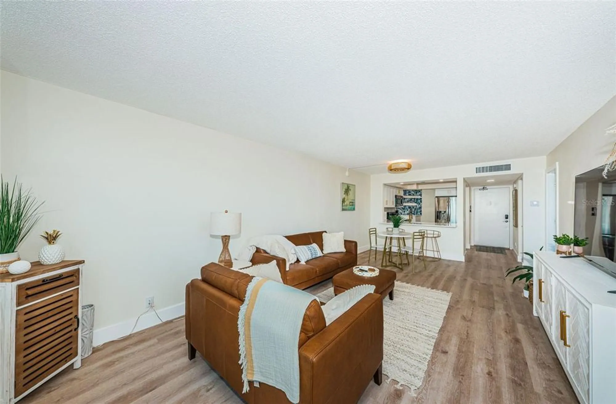 Property Slideshow image 15 of 50 | 6177 sun blvd apt 307, Saint Petersburg, FL, 33715