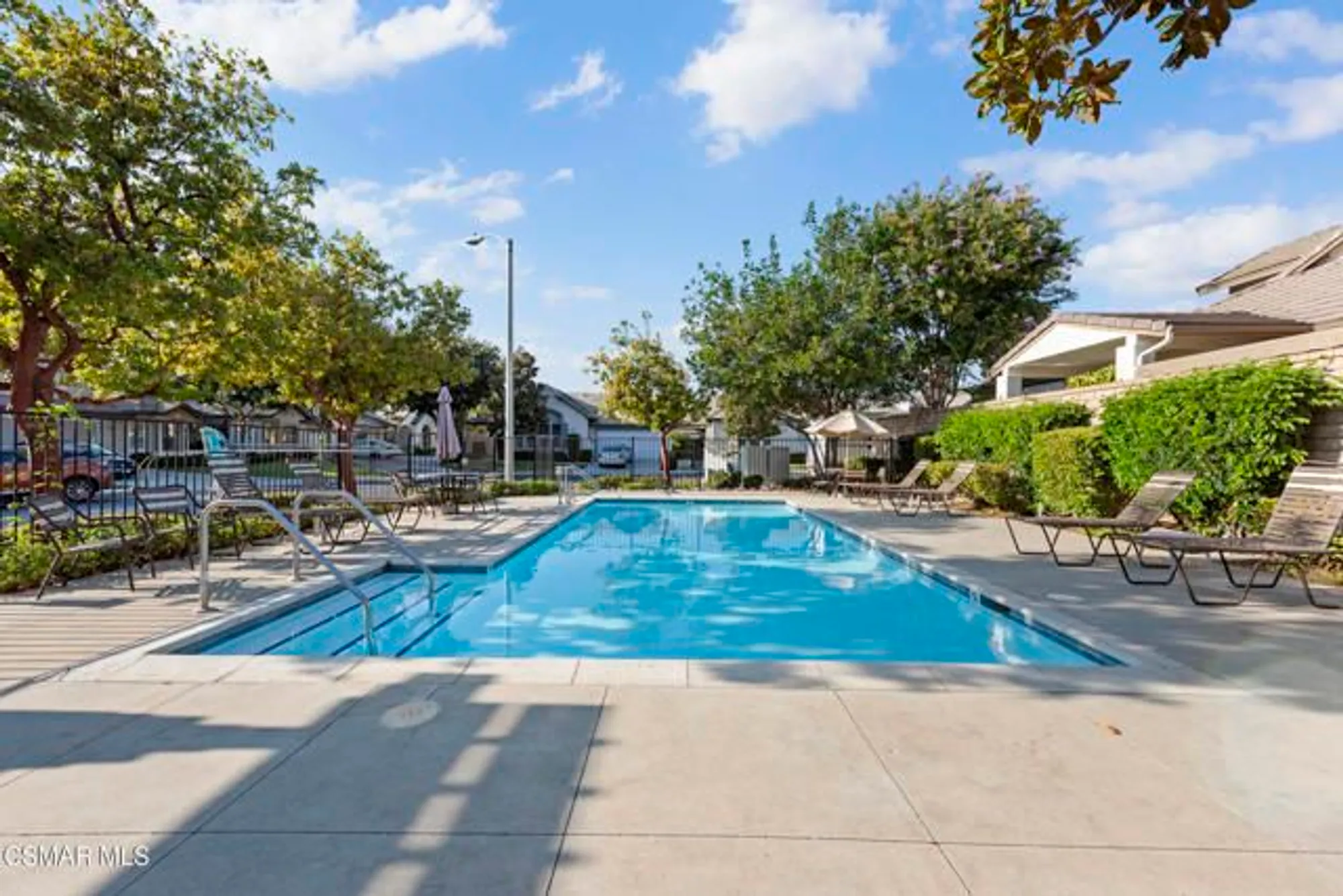 Property Slideshow image 30 of 38 | 2059 tulip ave, Simi Valley, CA, 93063