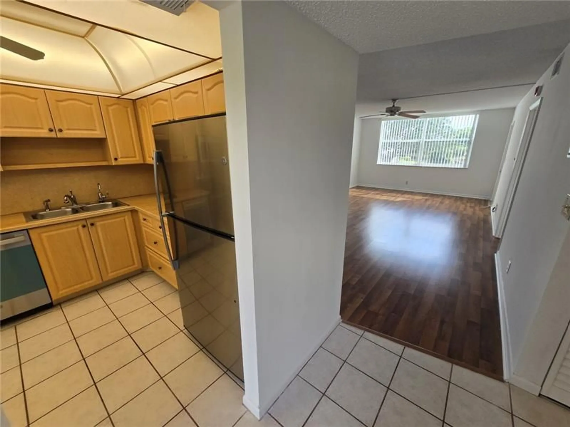 Property Slideshow image 8 of 31 | 6890 royal palm blvd 211h, Margate, FL, 33063