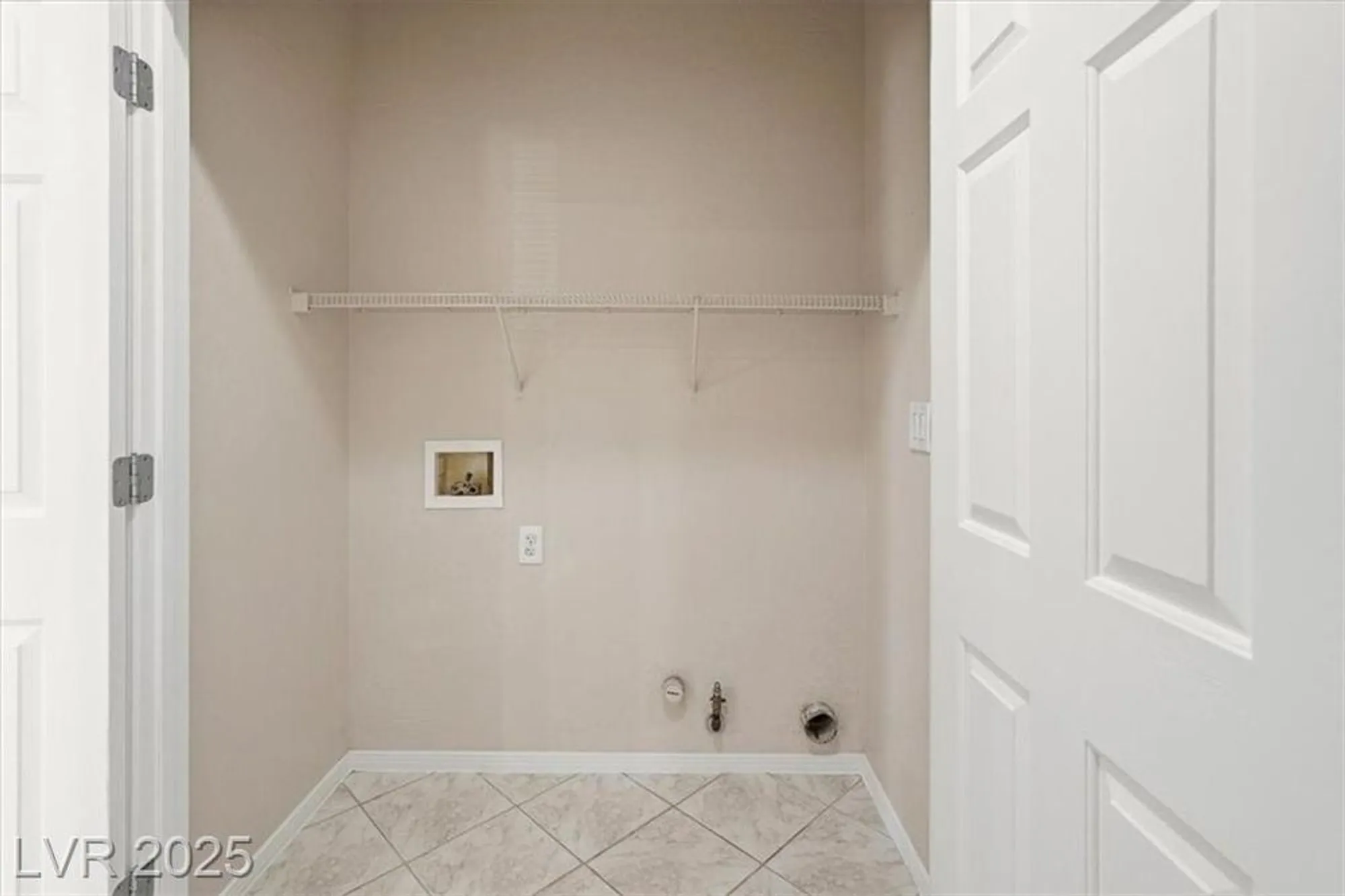 Property Slideshow image 14 of 29 | 2312 peaceful moon st, Henderson, NV, 89044