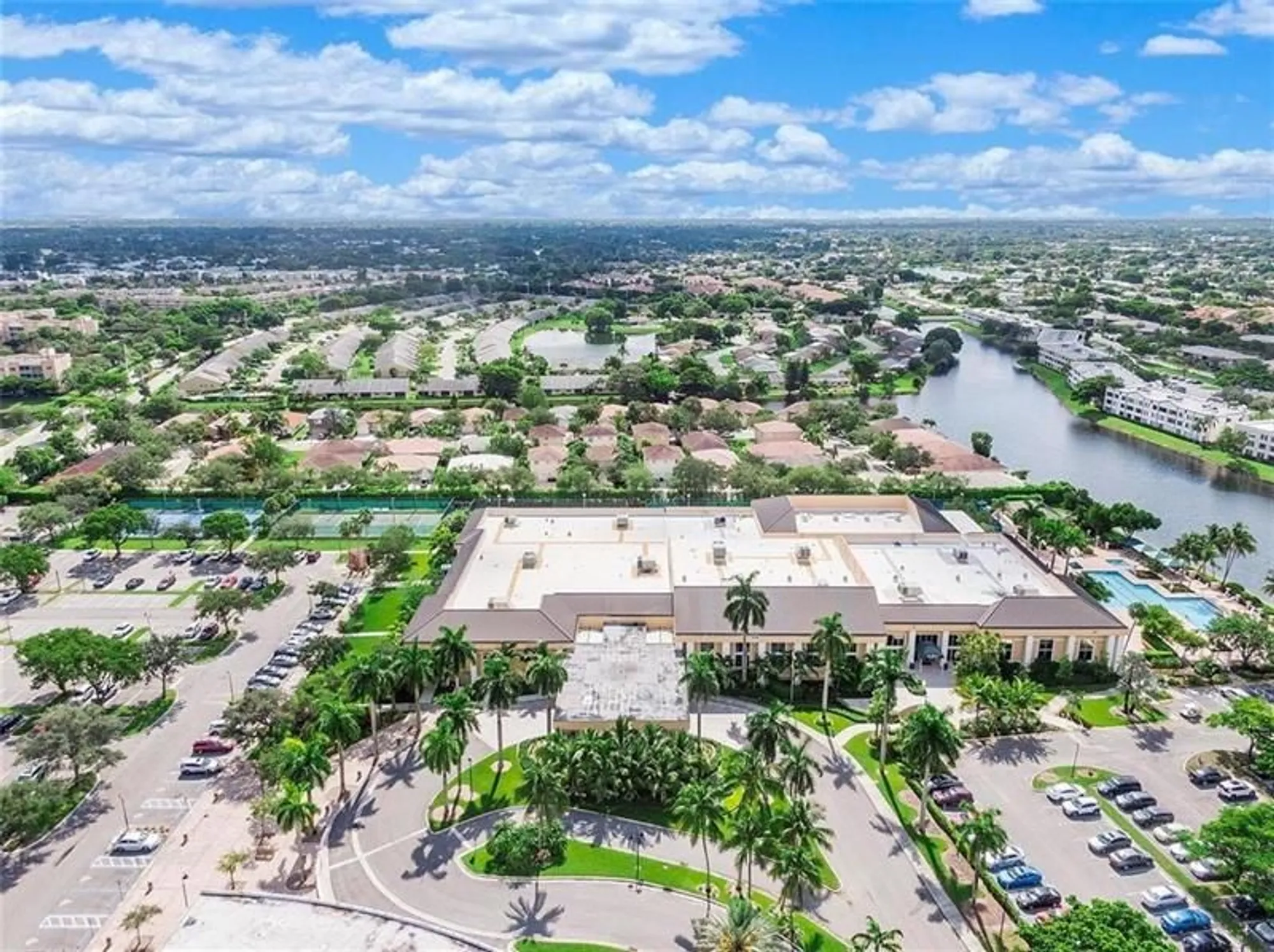 Property Slideshow image 80 of 81 | 7377 granville dr 311, Tamarac, FL, 33321