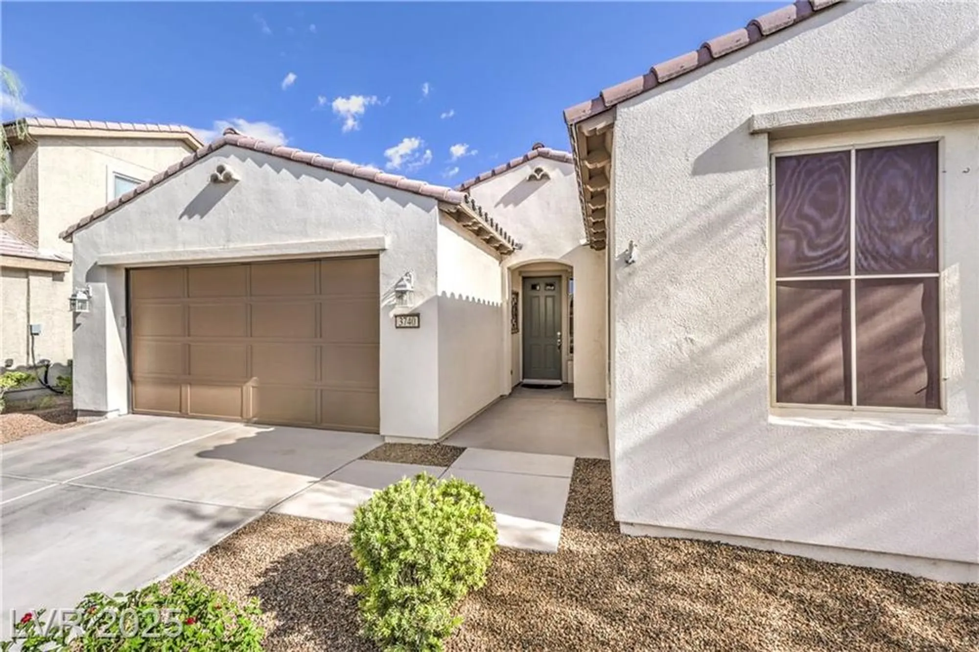 Property Slideshow image 6 of 44 | 3740 corte bella hills ave, North Las Vegas, NV, 89081