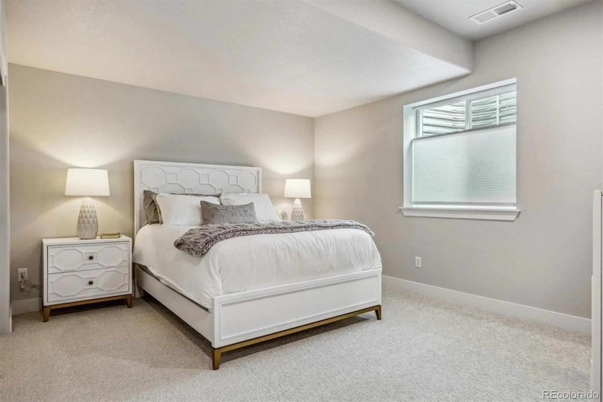 Property Slideshow image 21 of 37 | 8890 s quatar ct, Aurora, CO, 80016