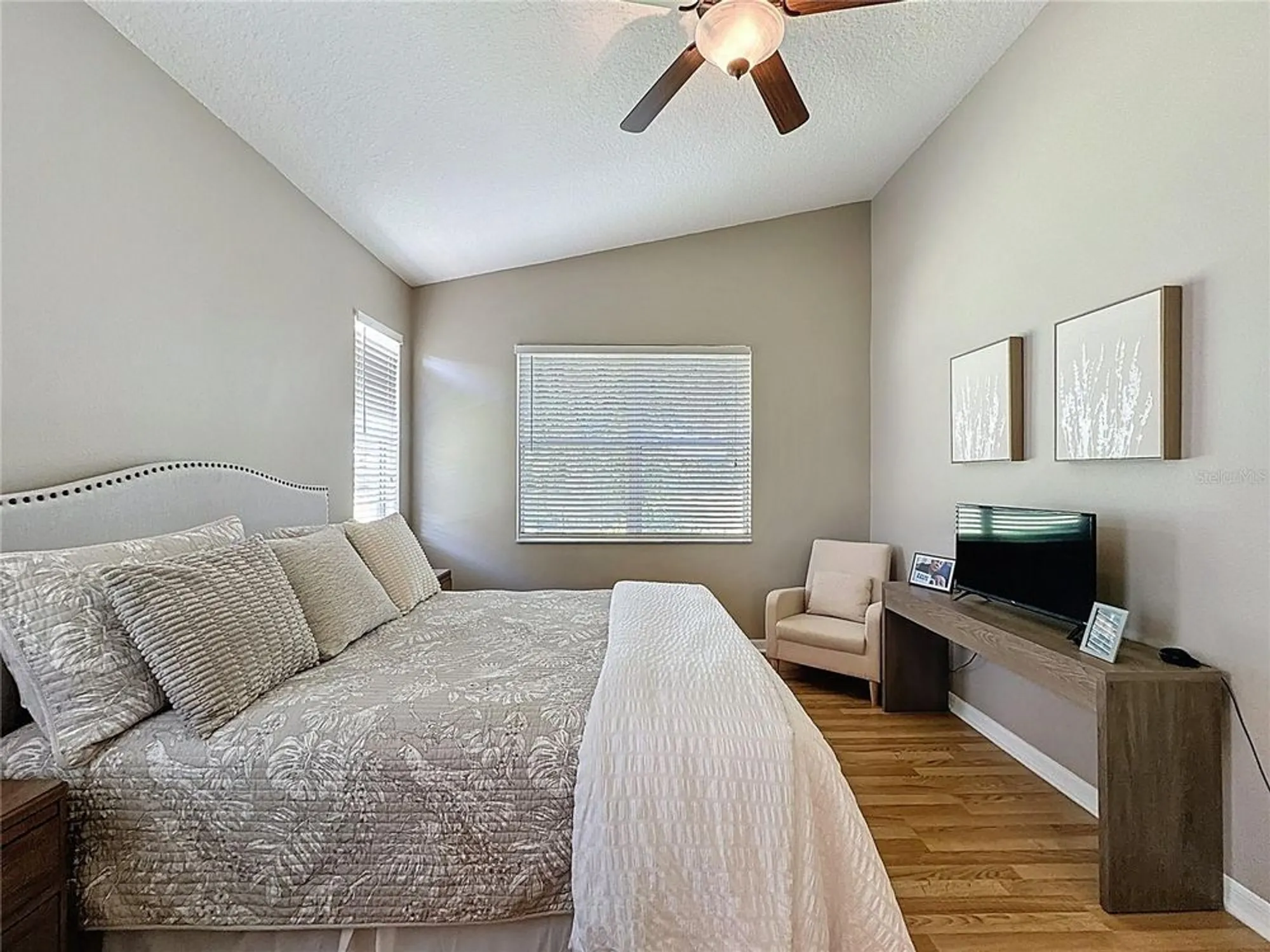 Property Slideshow image 26 of 75 | 133 crepe myrtle dr, Groveland, FL, 34736