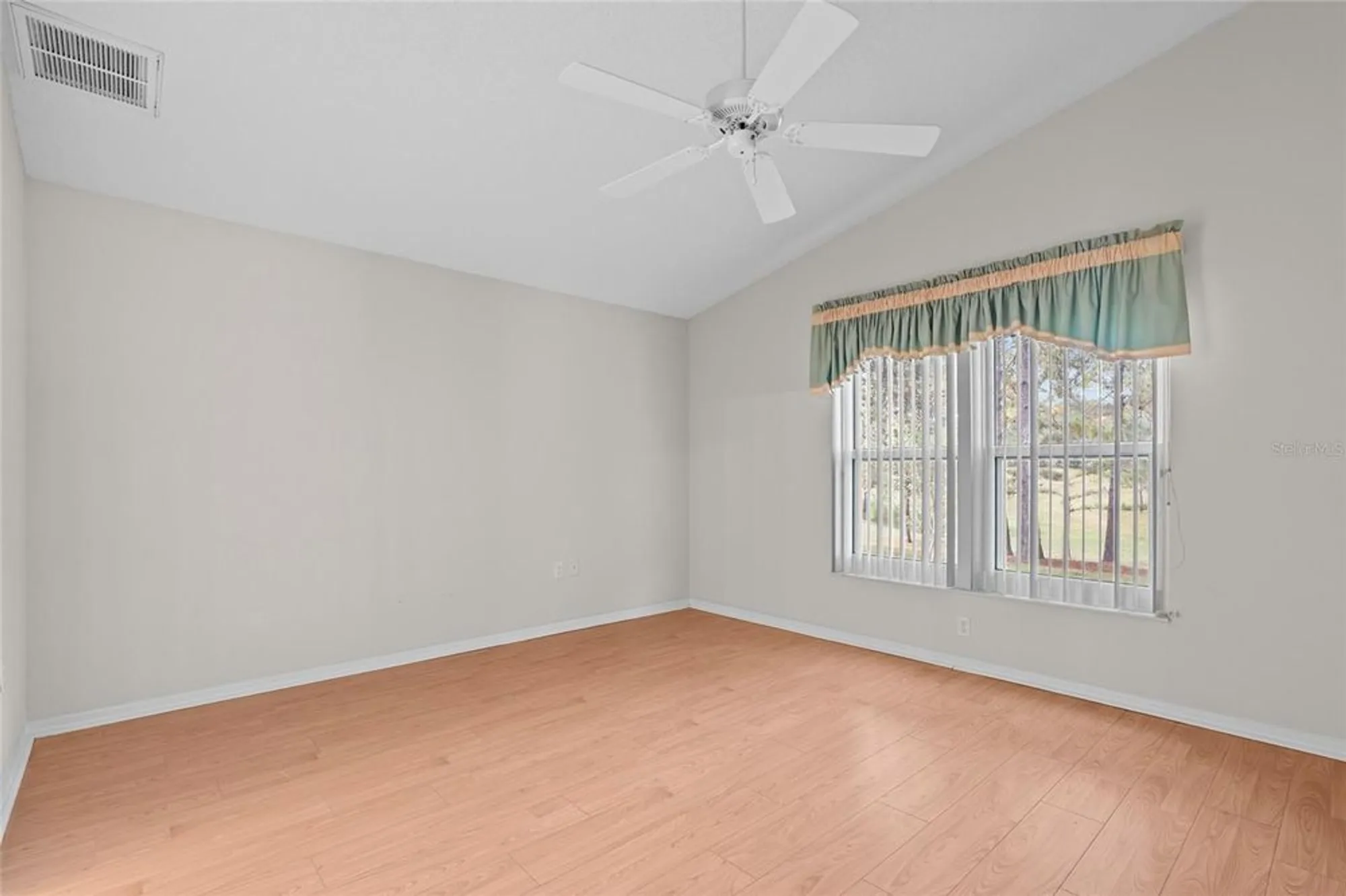 Property Slideshow image 11 of 44 | 265 center oak cir, Spring Hill, FL, 34609