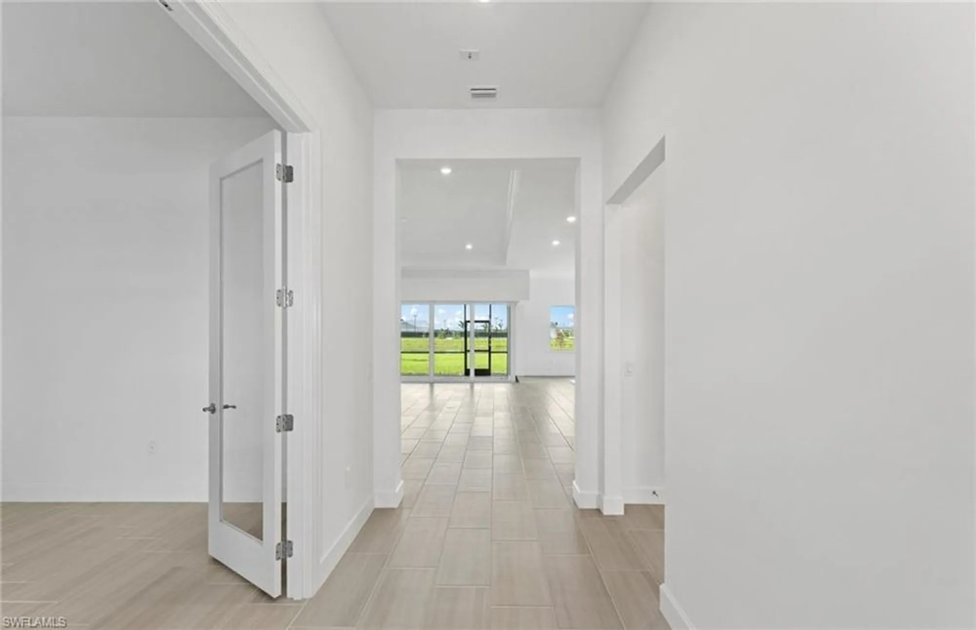 Property Slideshow image 11 of 25 | 20024 nickel trl, Alva, FL, 33920