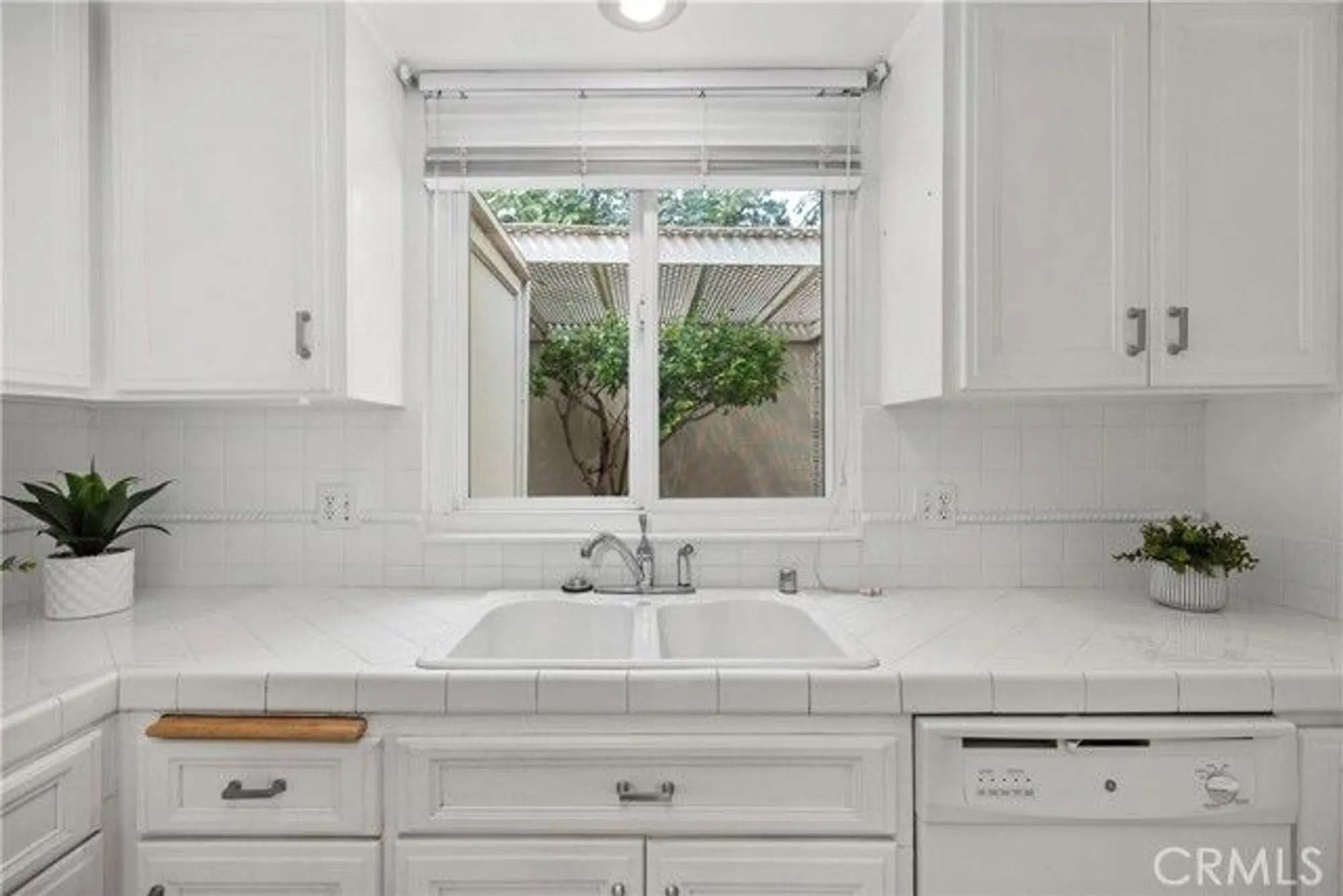 Property Slideshow image 6 of 51 | 111 via estrada d, Laguna Woods, CA, 92637