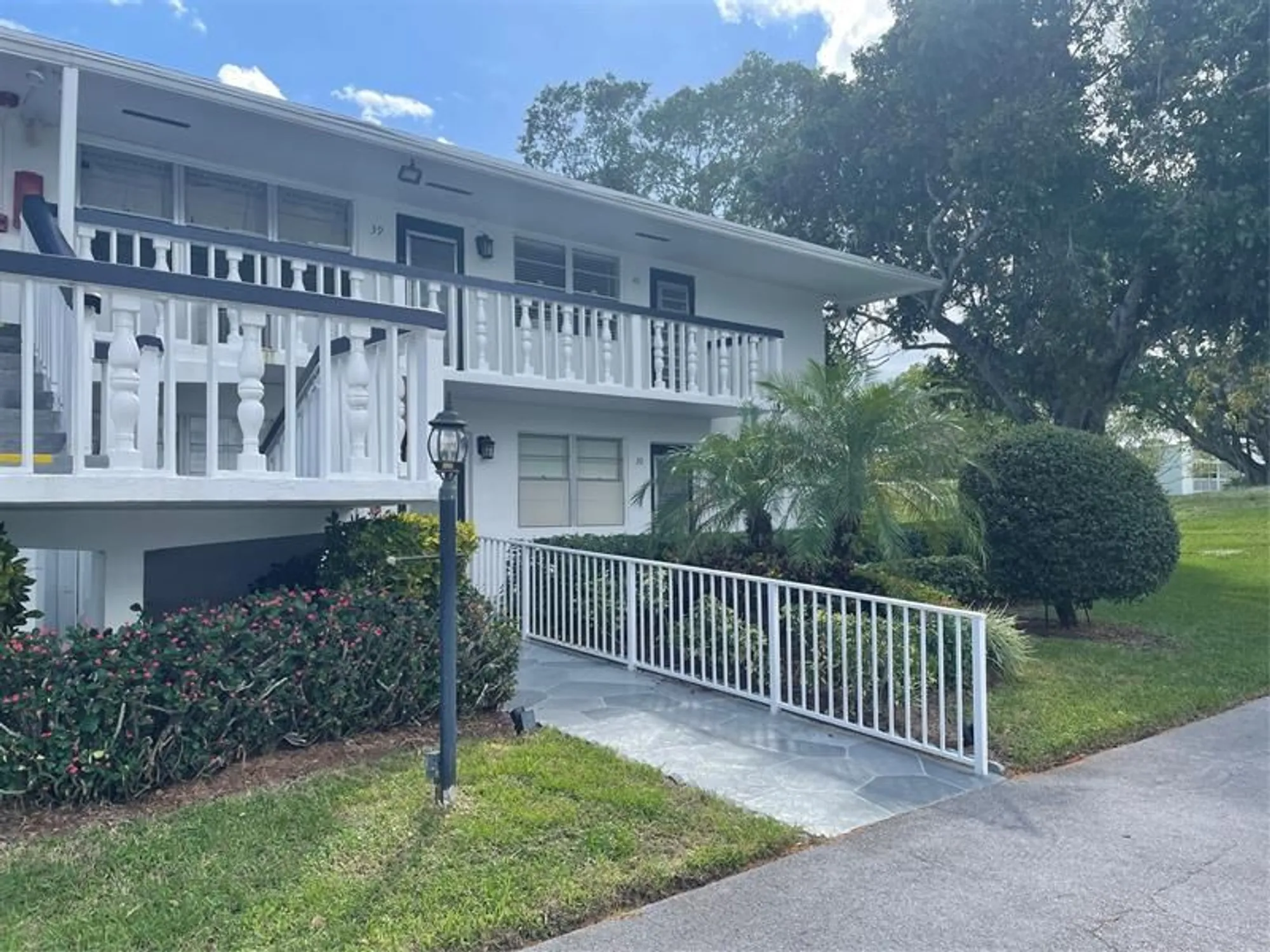 Property Slideshow image 21 of 64 | 40 keswick b # 40, Deerfield Beach, FL, 33442