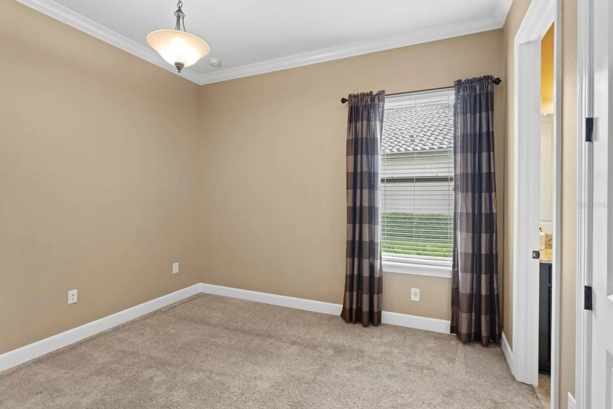 Property Slideshow image 32 of 62 | 3214 forsythia dr, Odessa, FL, 33556