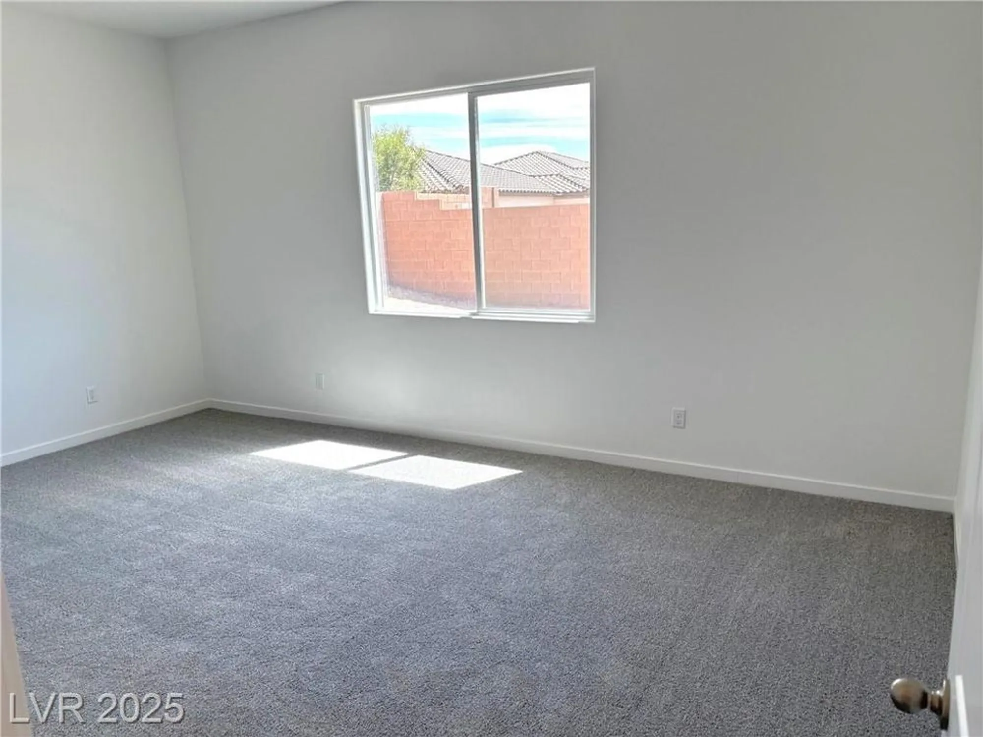 Property Slideshow image 20 of 28 | 5753 e badlands ln, Pahrump, NV, 89061