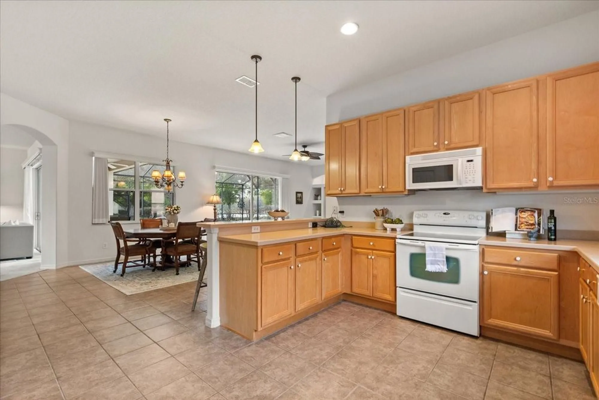 Property Slideshow image 15 of 36 | 3603 westover cir, Leesburg, FL, 34748