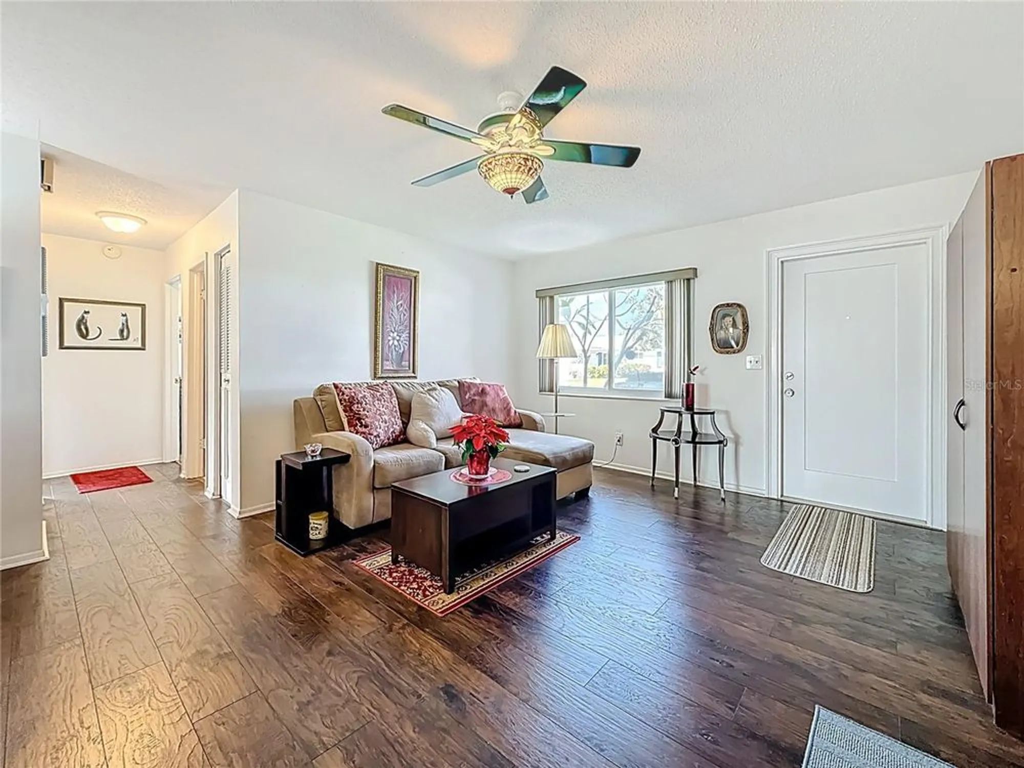 Property Slideshow image 7 of 45 | 9729 36th way n # 4, Pinellas Park, FL, 33782