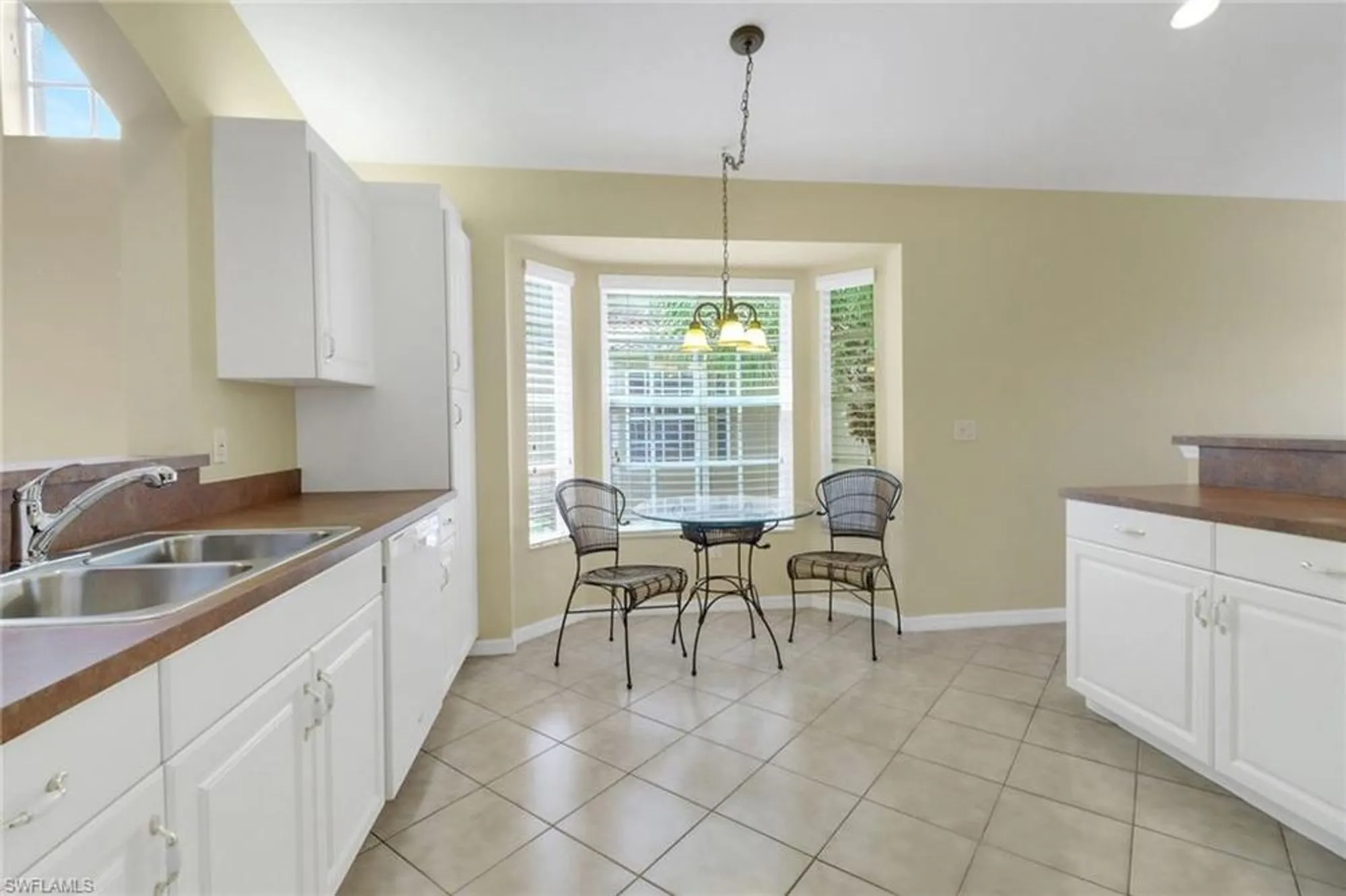 Property Slideshow image 11 of 36 | 20141 seagrove st 308, Estero, FL, 33928