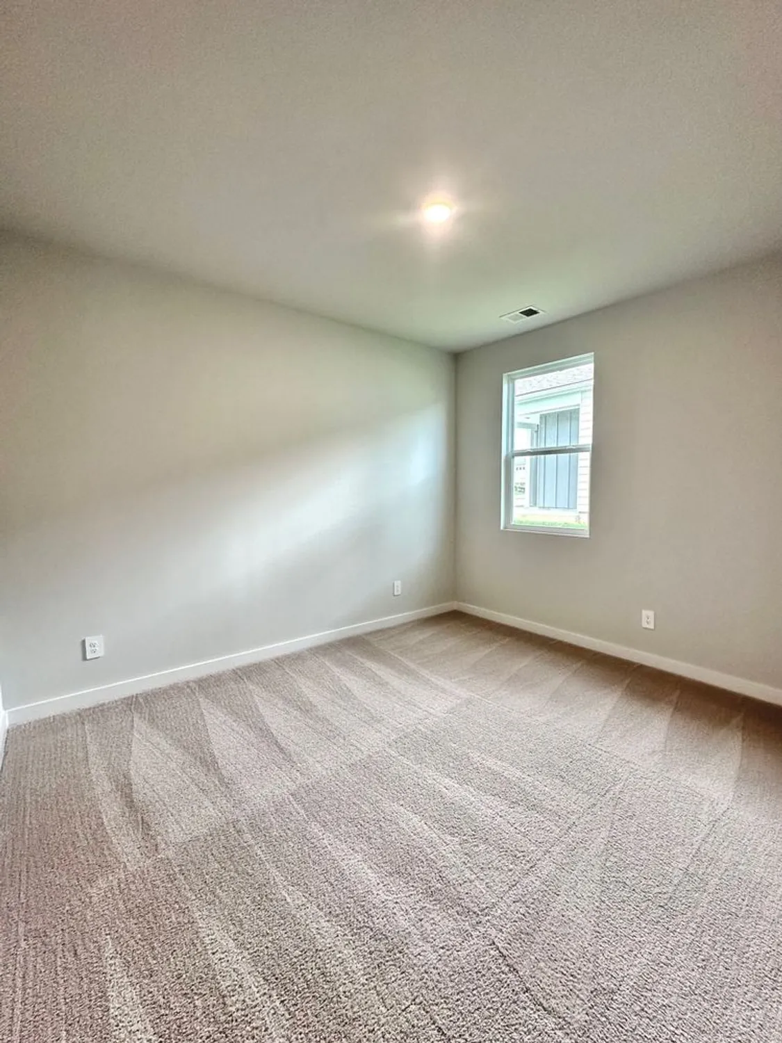 Property Slideshow image 14 of 54 | 1013 stoney brook pvt bnd, Gallatin, TN, 37066