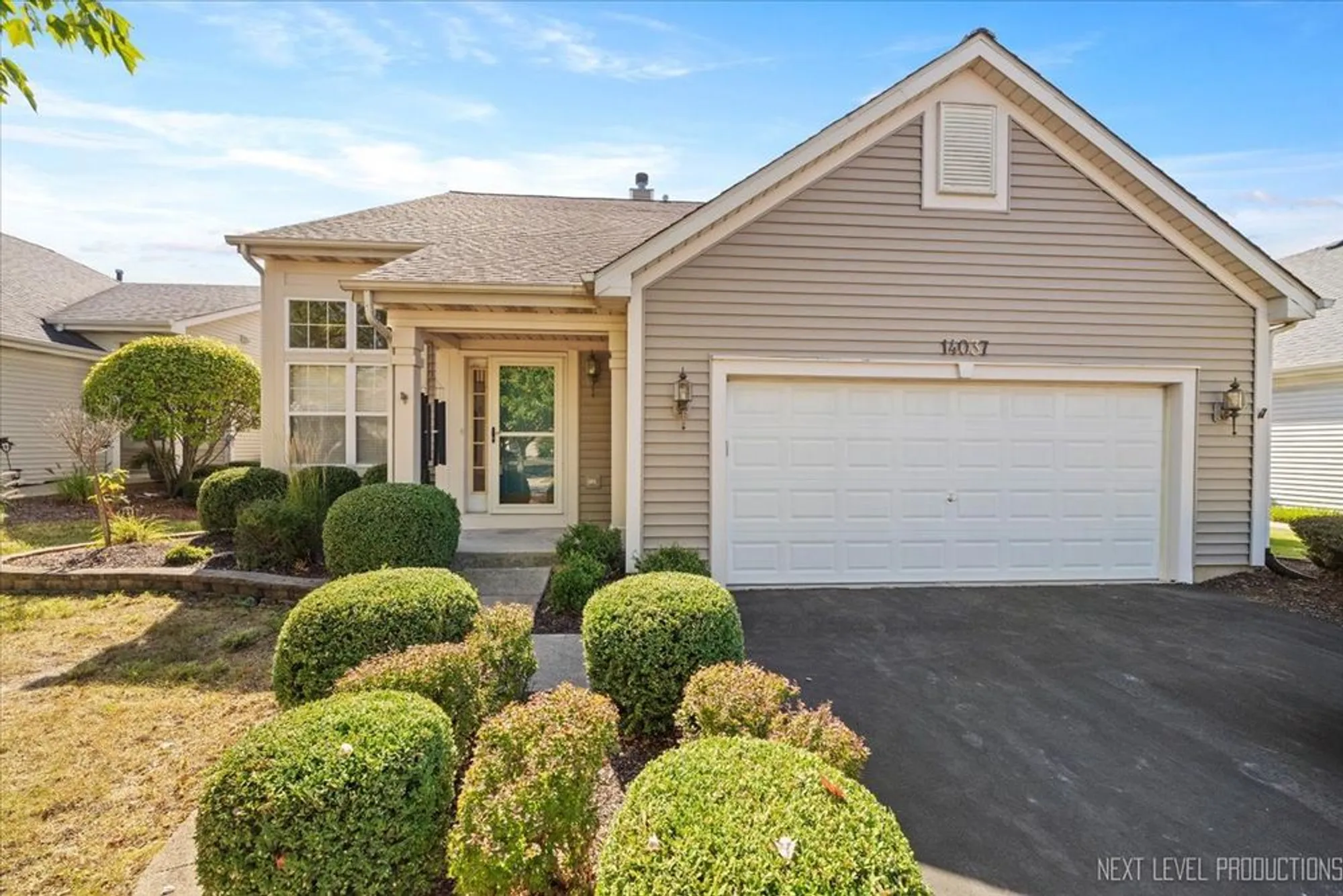 Property Slideshow image 1 of 26 | 14037 s tamarack dr, Plainfield, IL, 60544