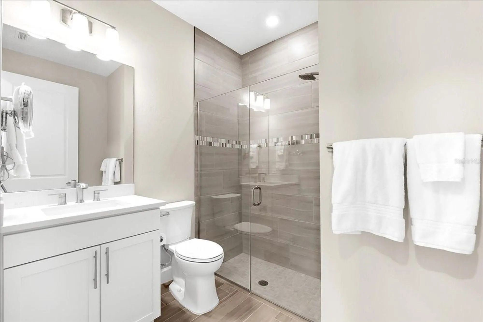 Property Slideshow image 13 of 99 | 6791 alstead cir, Bradenton, FL, 34202