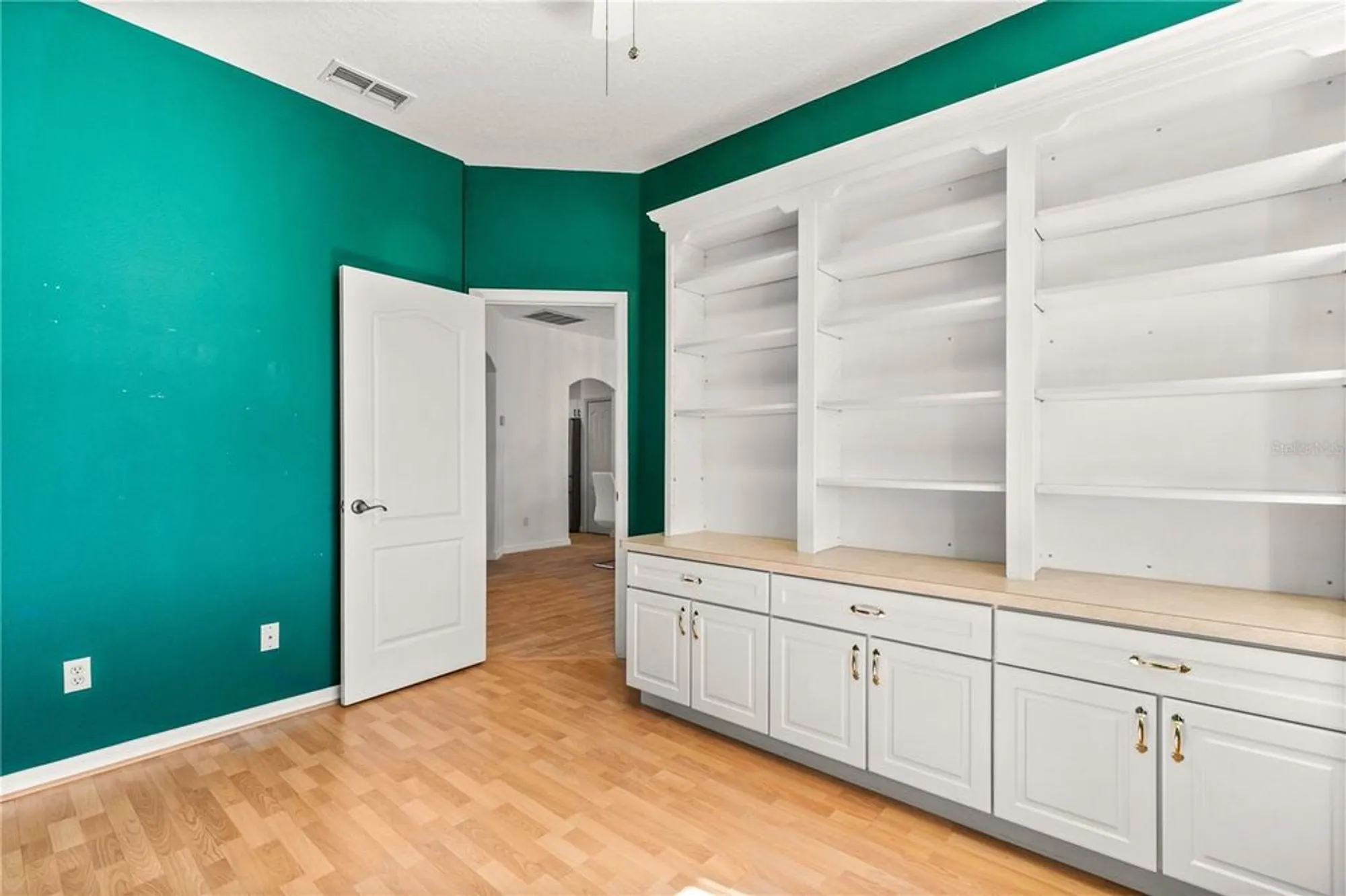 Property Slideshow image 22 of 40 | 4326 hammersmith dr, Clermont, FL, 34711