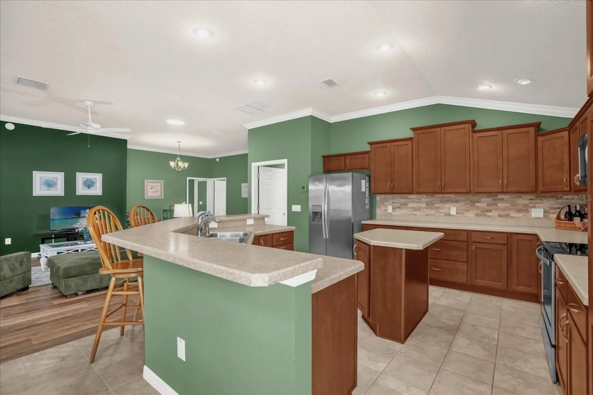 Property Slideshow image 10 of 31 | 3283 delk dr, The Villages, FL, 32163