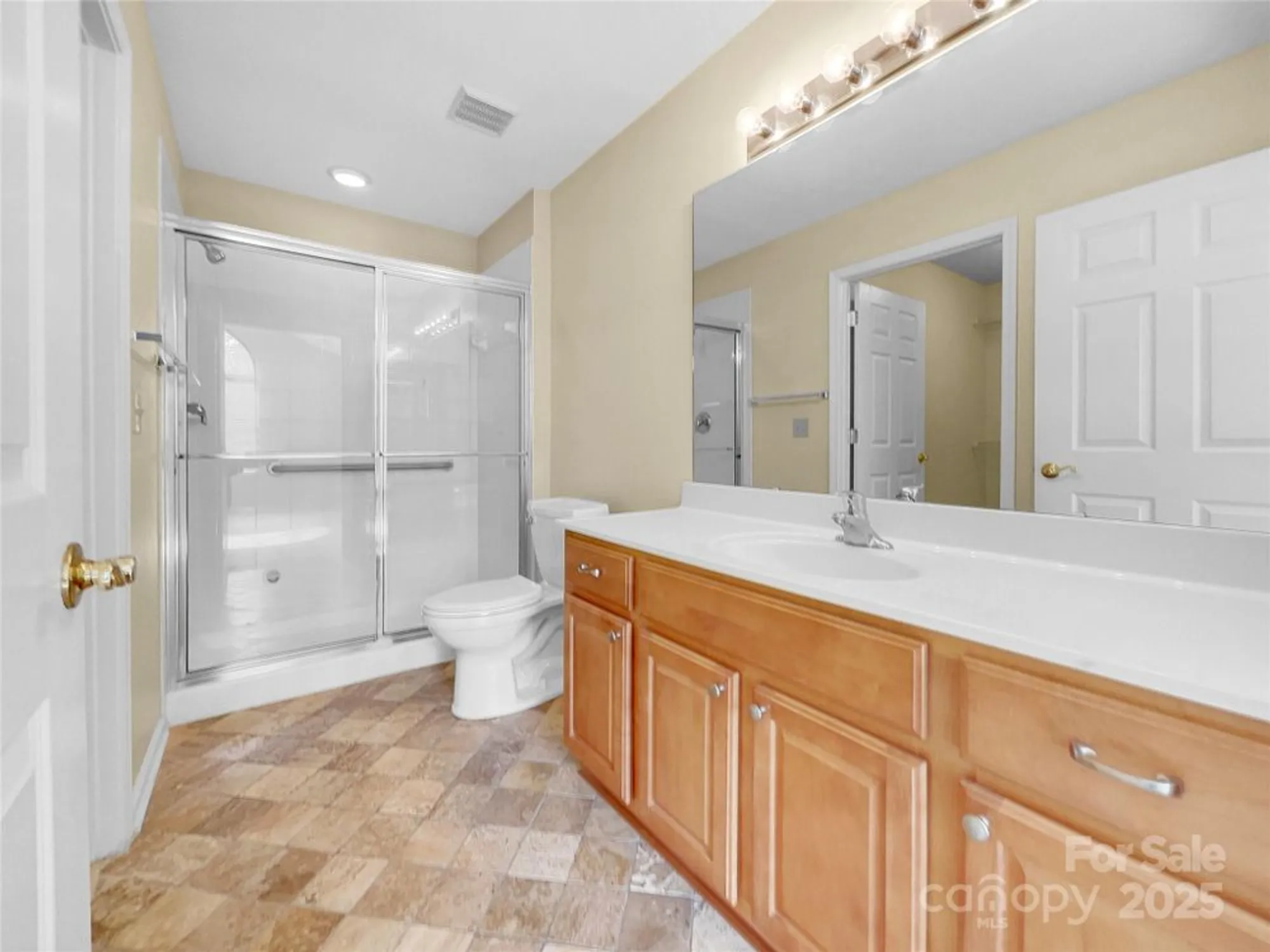 Property Slideshow image 7 of 20 | 2905 polo view ln, Matthews, NC, 28105