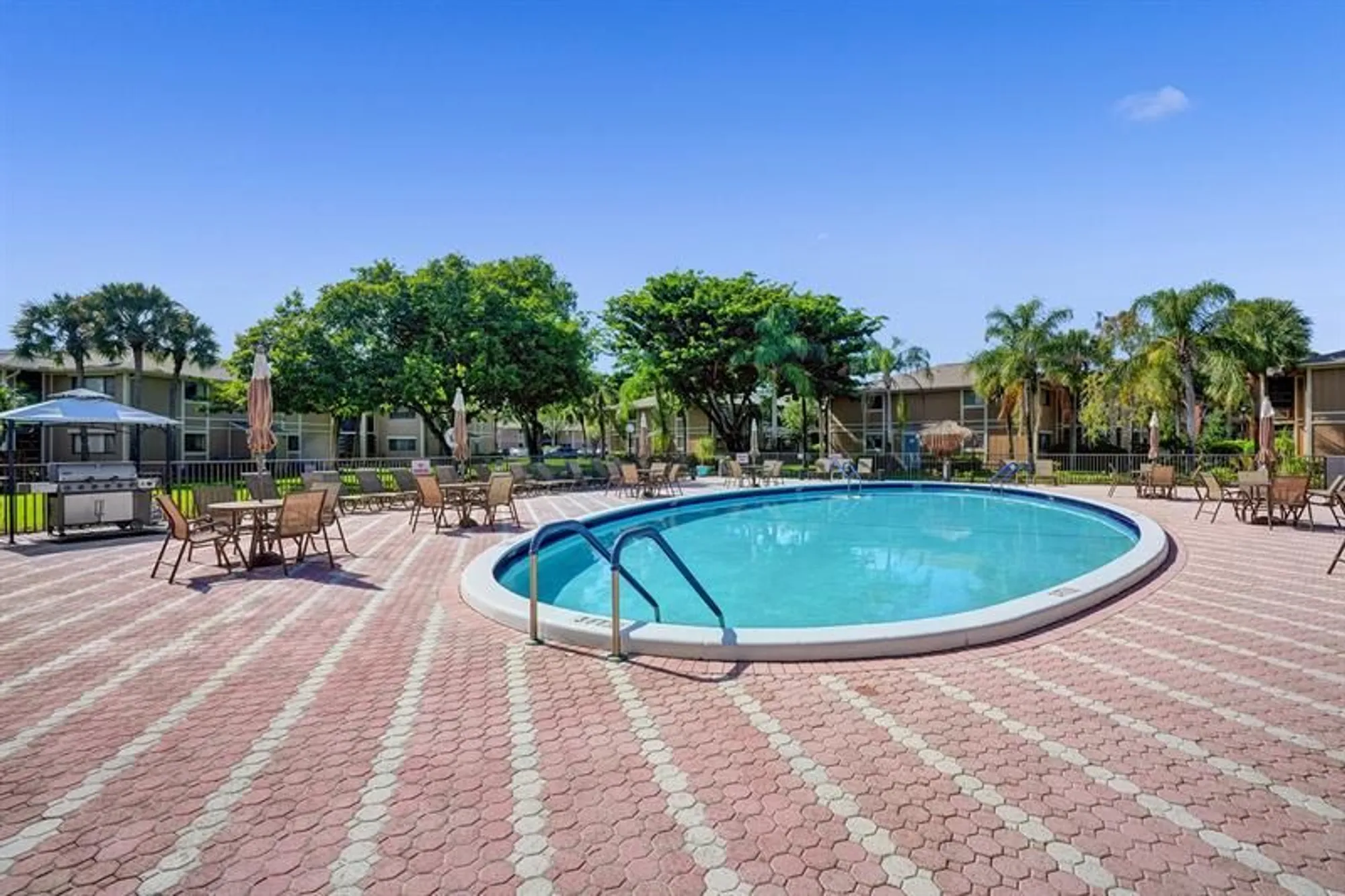 Property Slideshow image 58 of 66 | 7432 ashmont cir 208, Tamarac, FL, 33321