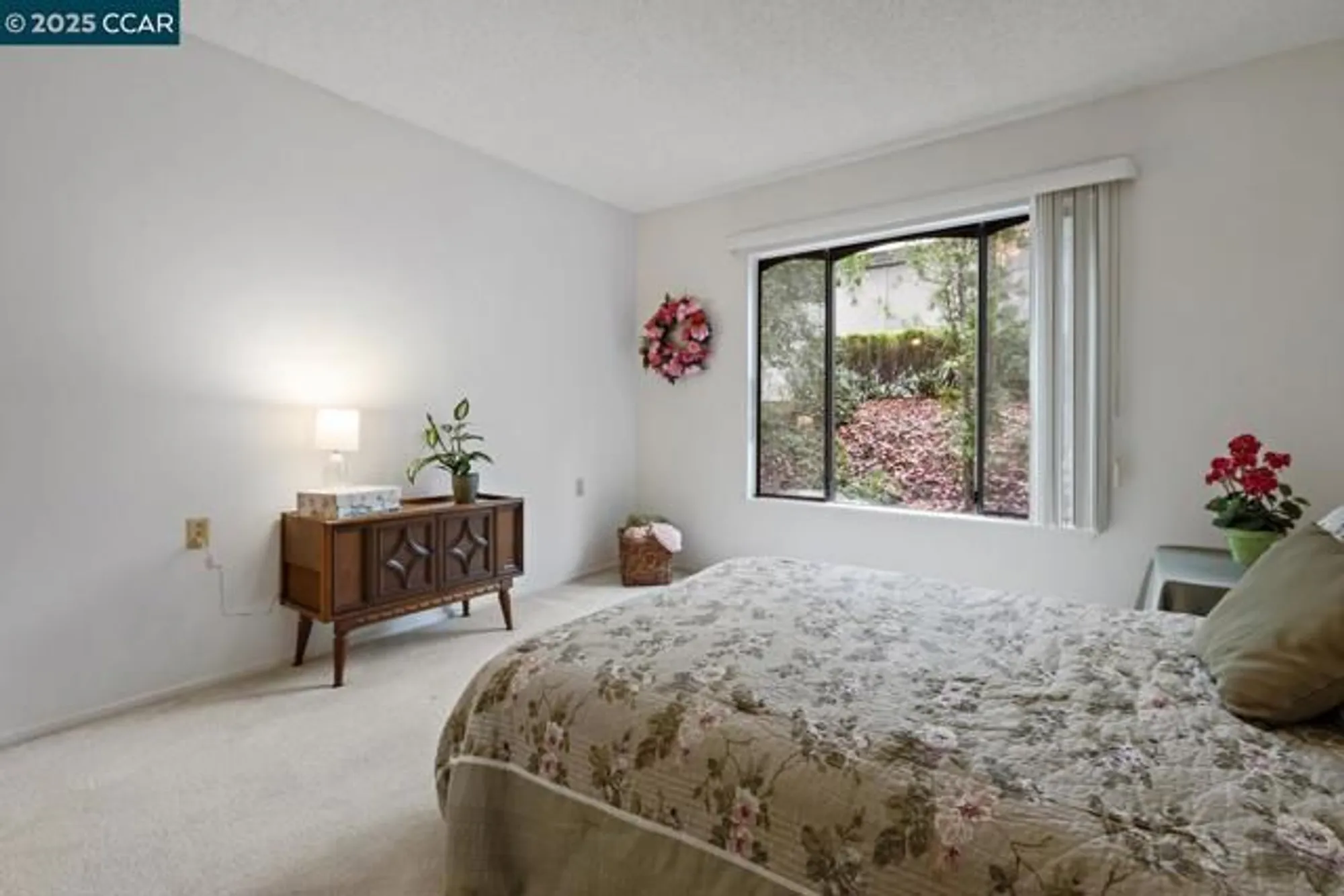 Property Slideshow image 14 of 46 | 2709 golden rain rd 6, Walnut Creek, CA, 94595