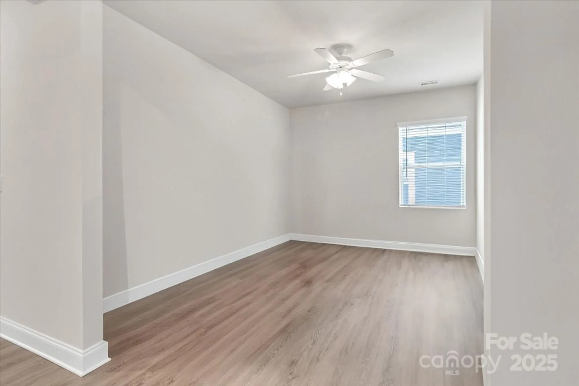 Property Slideshow image 14 of 43 | 2026 bonds ln, Fort Mill, SC, 29715