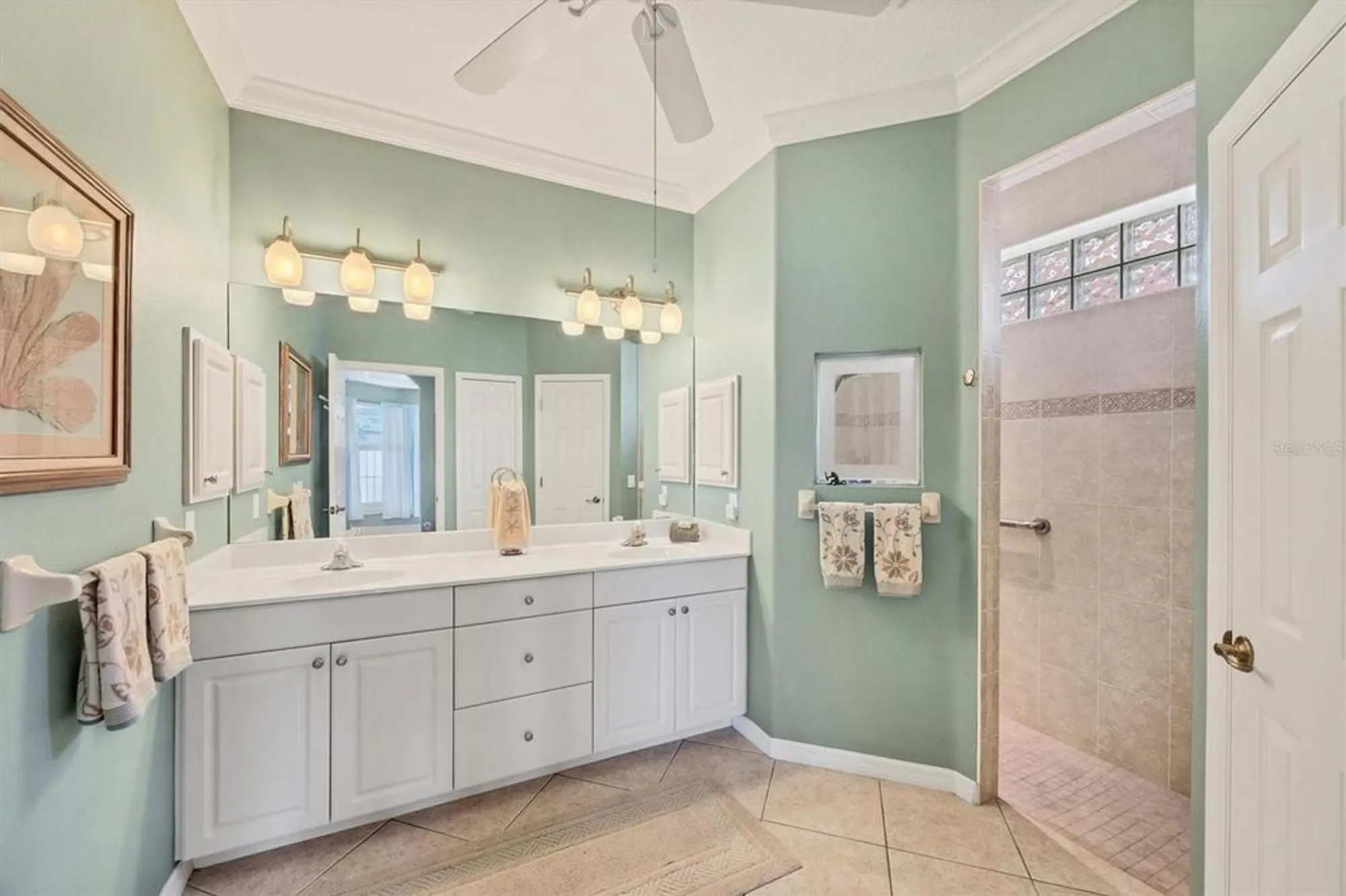 Property Slideshow image 26 of 50 | 5641 whispering oaks dr, North Port, FL, 34287