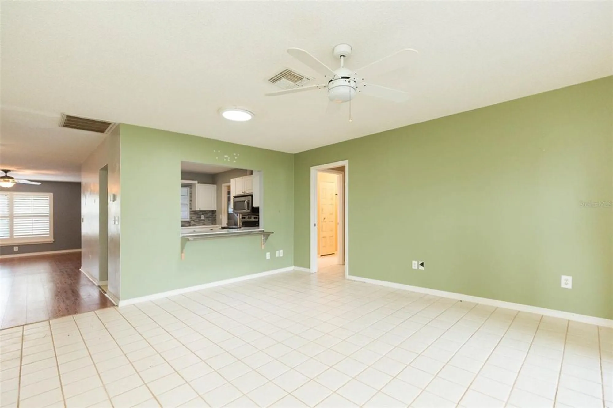 Property Slideshow image 22 of 42 | 1816 n pebble beach blvd, Sun City Center, FL, 33573