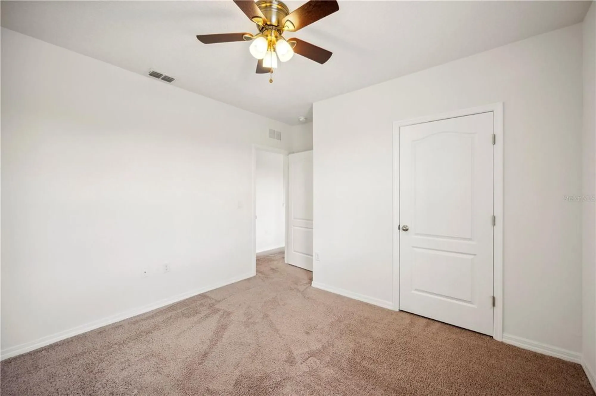 Property Slideshow image 33 of 49 | 2062 blue highlands dr, Lakeland, FL, 33811