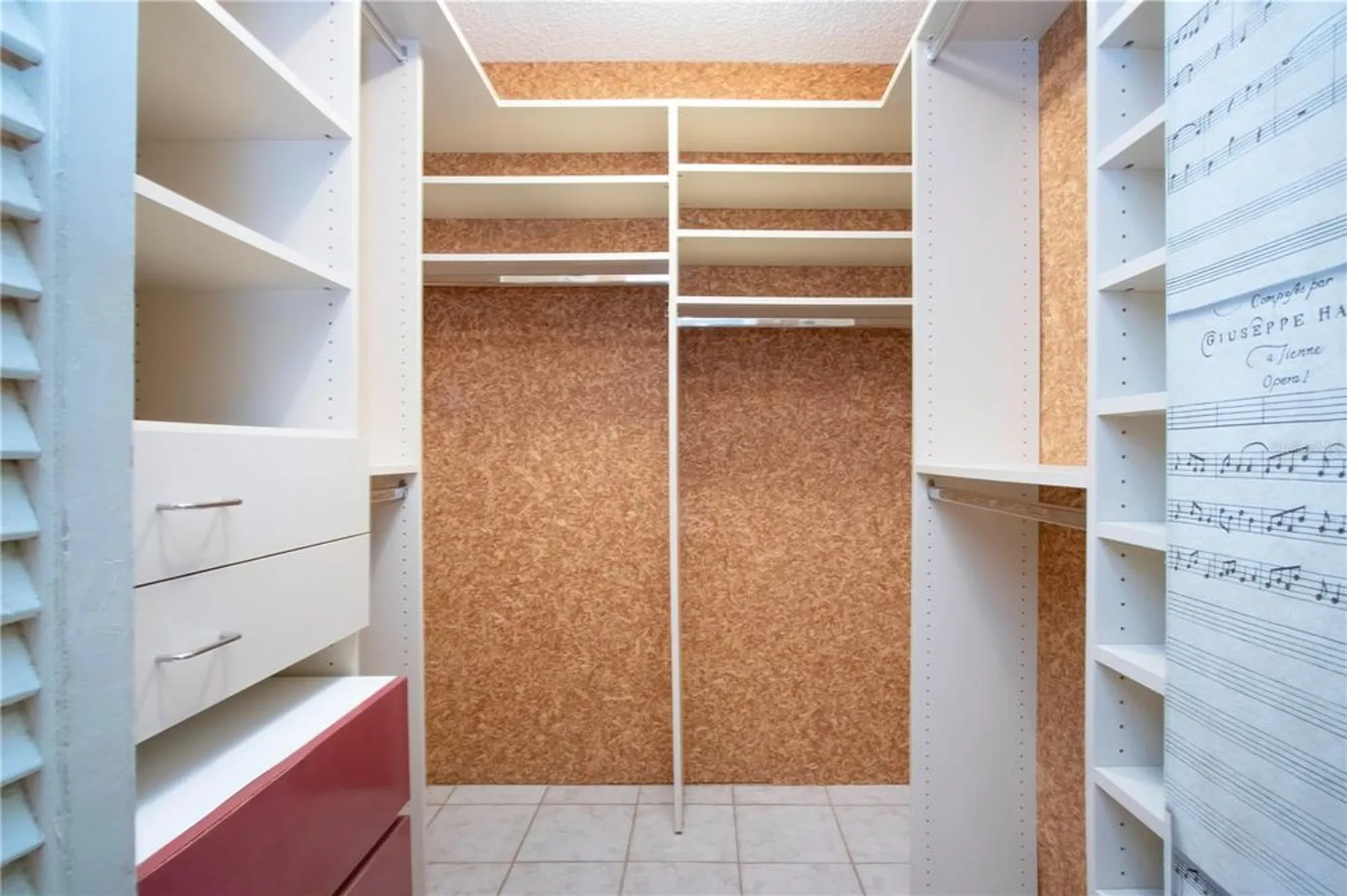 Property Slideshow image 37 of 48 | 4812 kestral park cir 20, Sarasota, FL, 34231