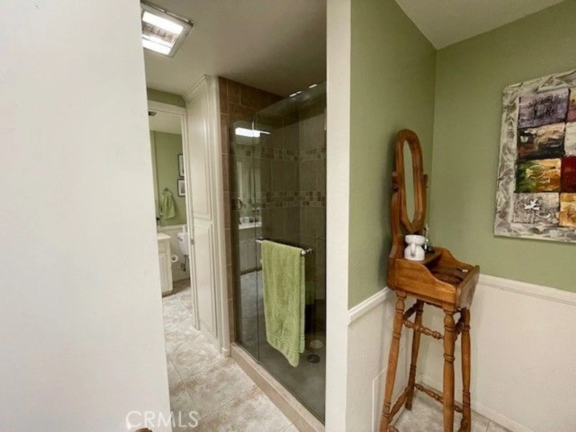 Property Slideshow image 16 of 19 | 13360 del monte dr apt 2b, Seal Beach, CA, 90740
