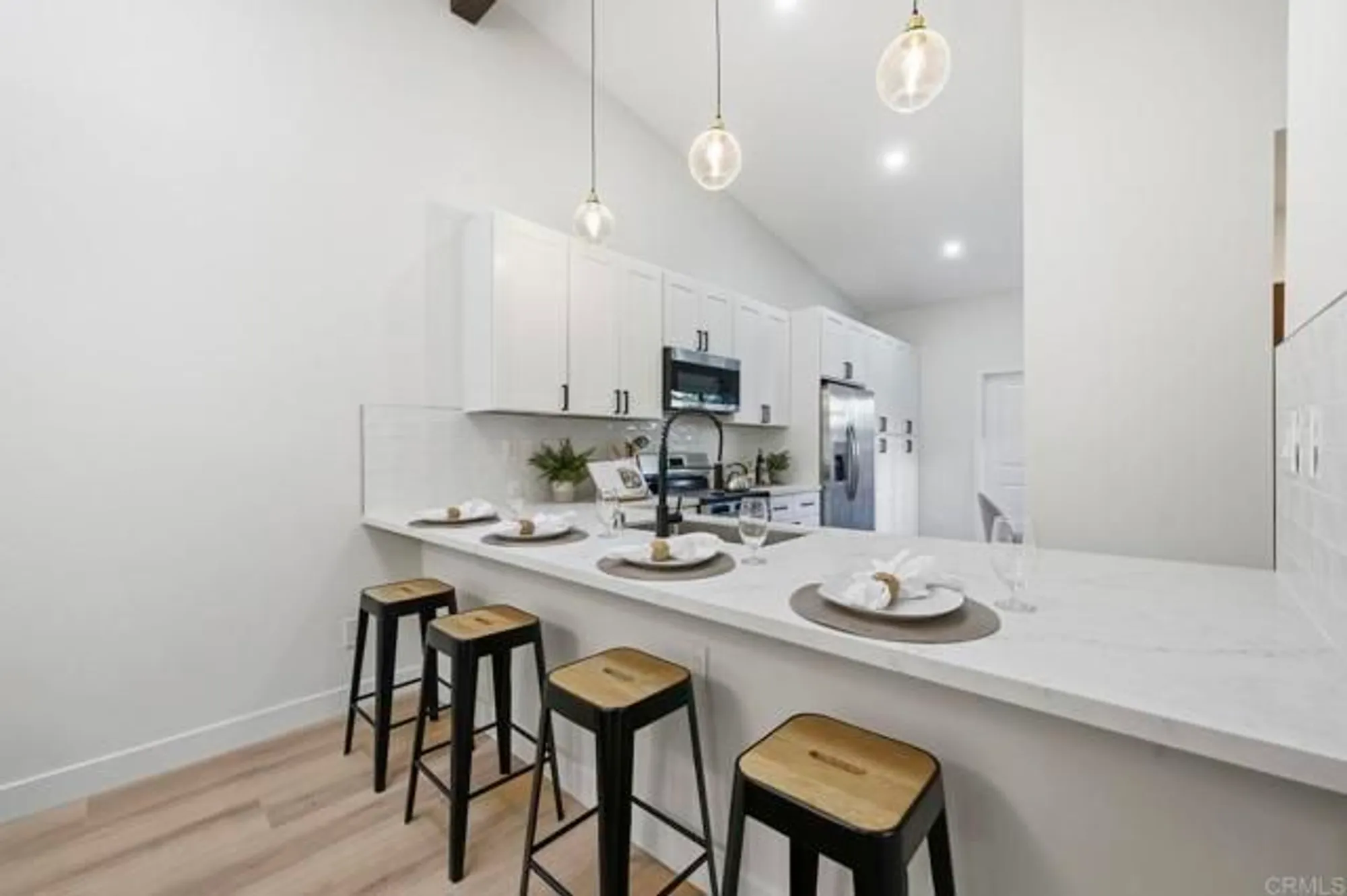 Property Slideshow image 17 of 55 | 18023 avenida alozdra, San Diego, CA, 92128