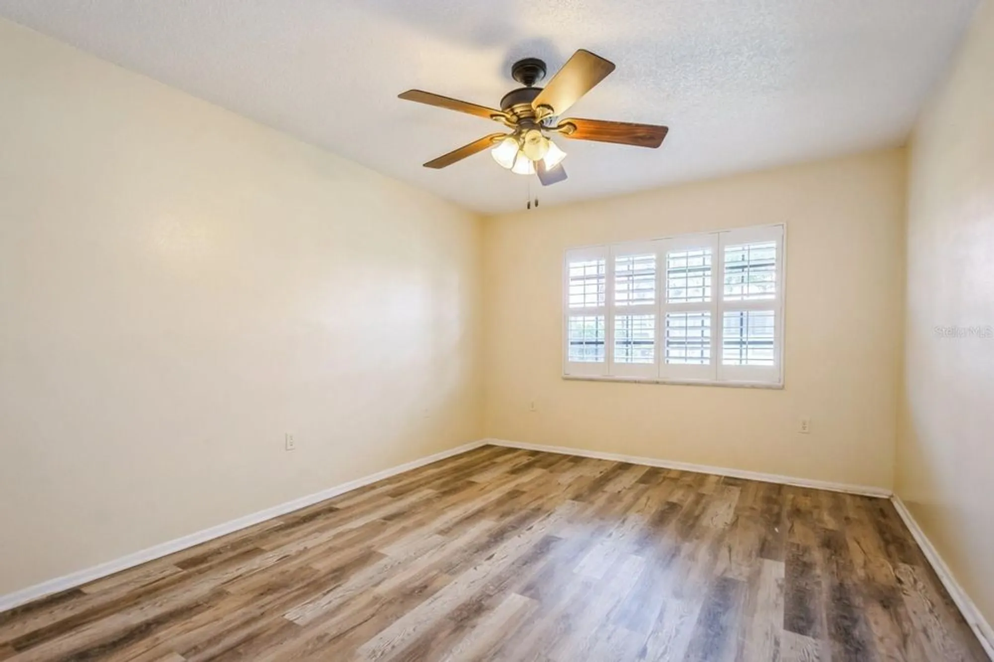 Property Slideshow image 15 of 35 | 19029 us highway 19 n apt 24c, Clearwater, FL, 33764