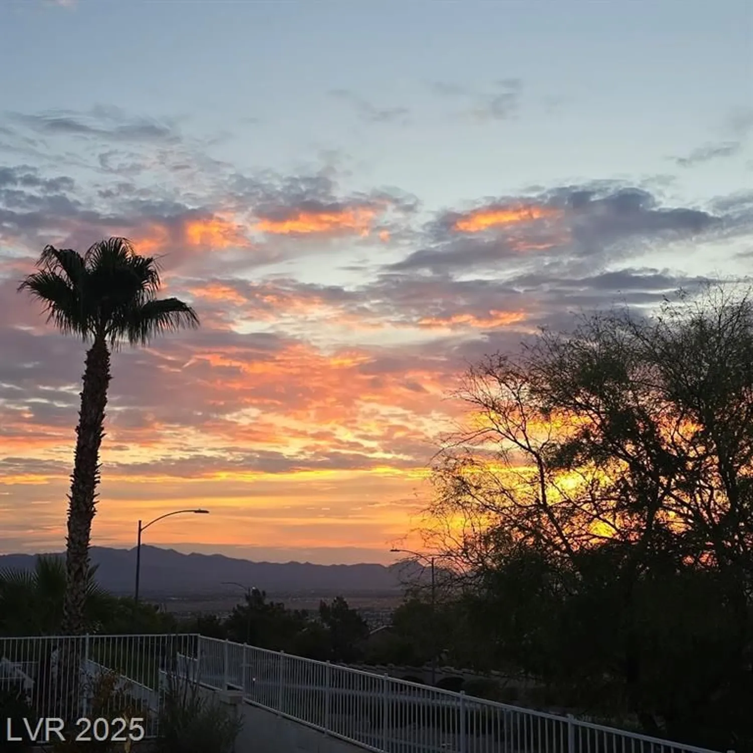 Property Slideshow image 35 of 38 | 10713 paradise point dr, Las Vegas, NV, 89134