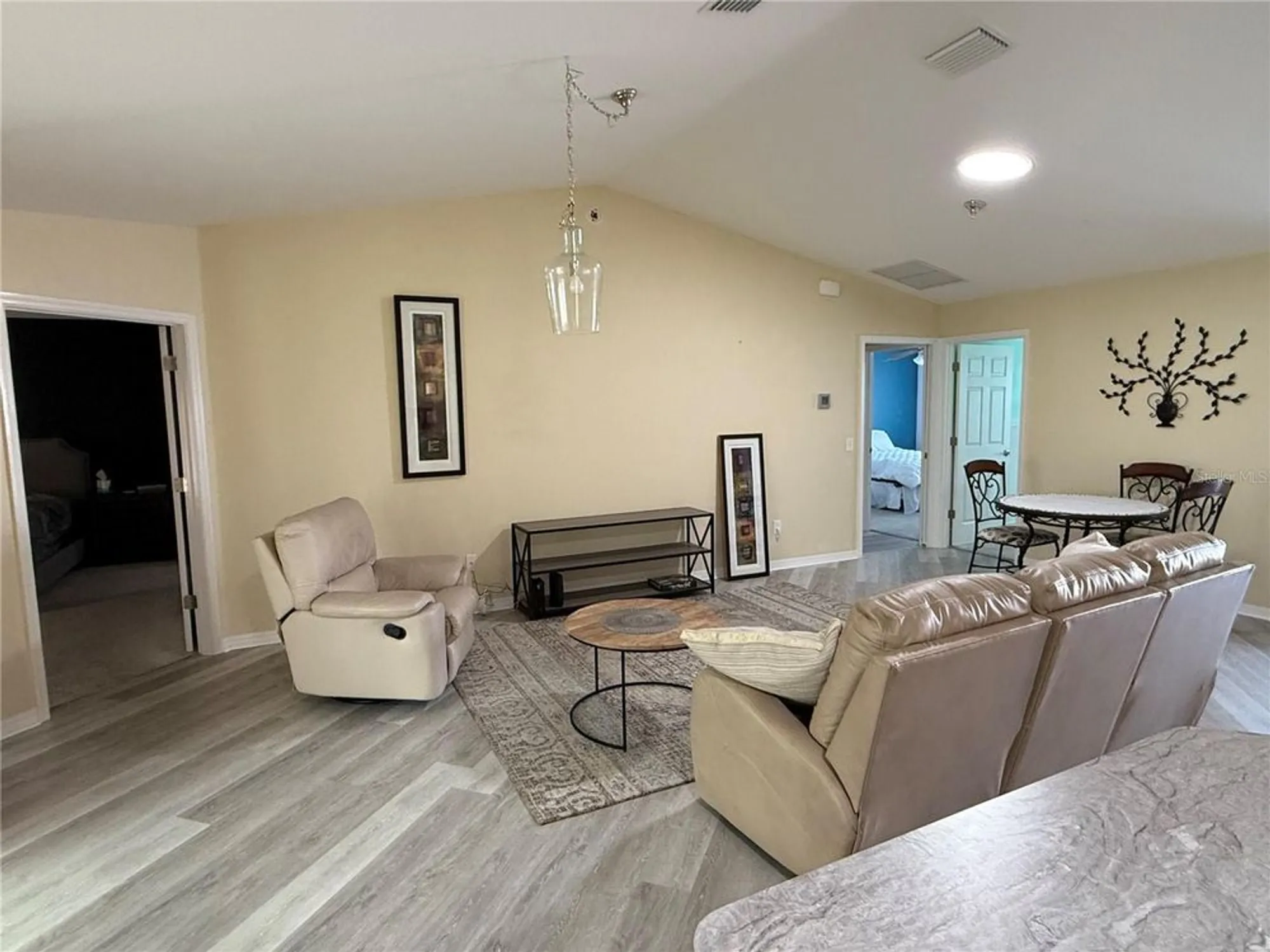 Property Slideshow image 4 of 14 | 718 shelton st, The Villages, FL, 32163