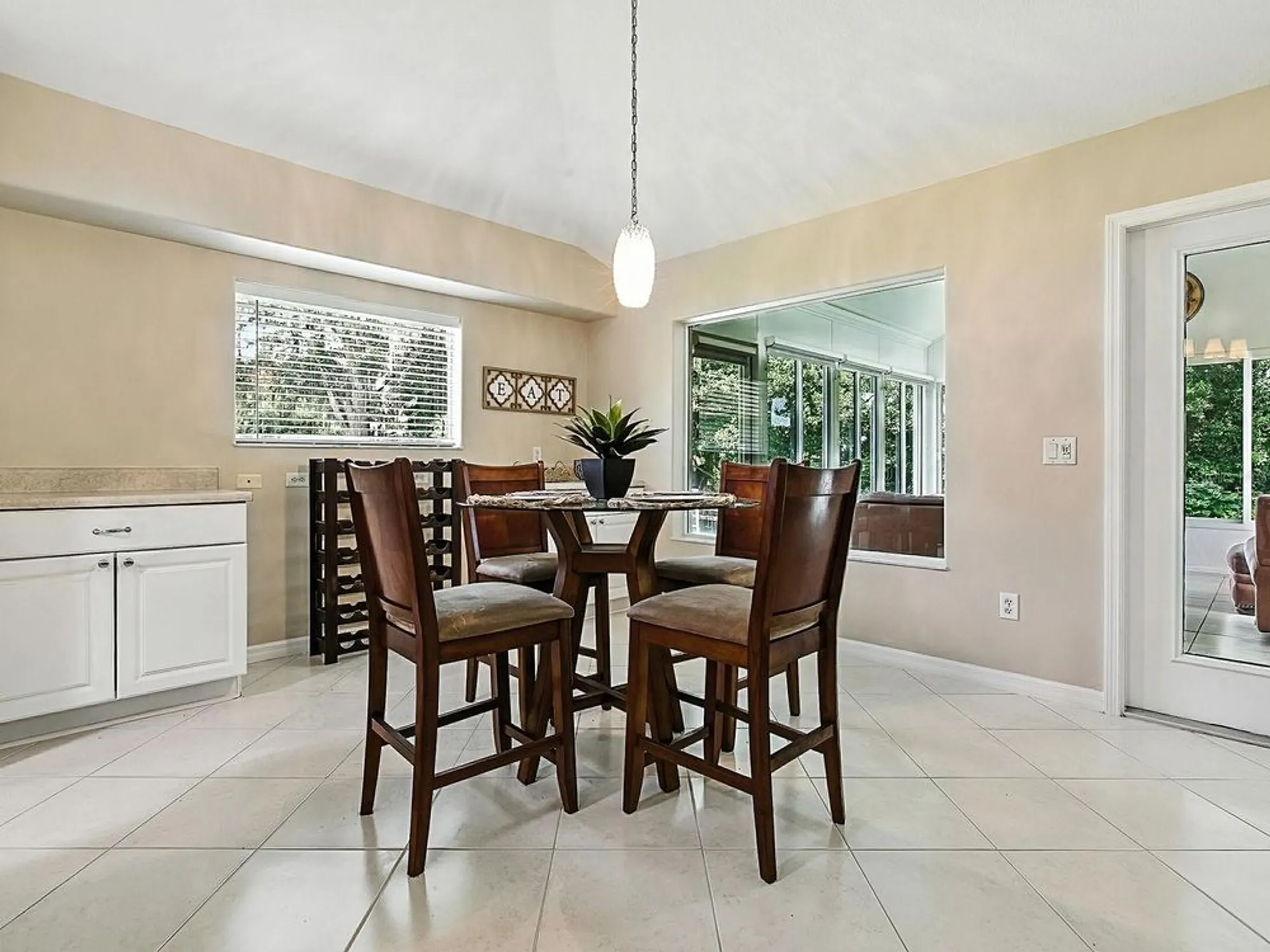 Property Slideshow image 16 of 56 | 17037 se 76th creekside cir, The Villages, FL, 32162
