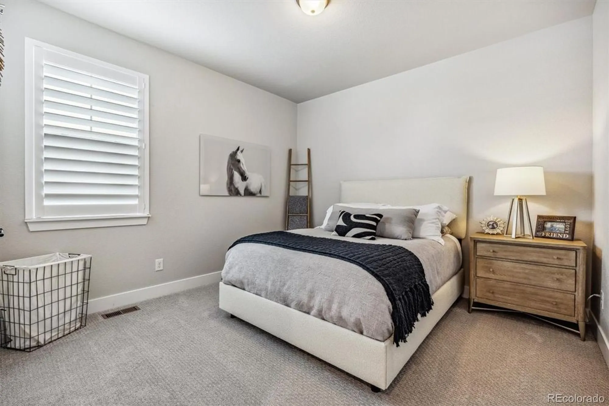 Property Slideshow image 17 of 37 | 8890 s quatar ct, Aurora, CO, 80016