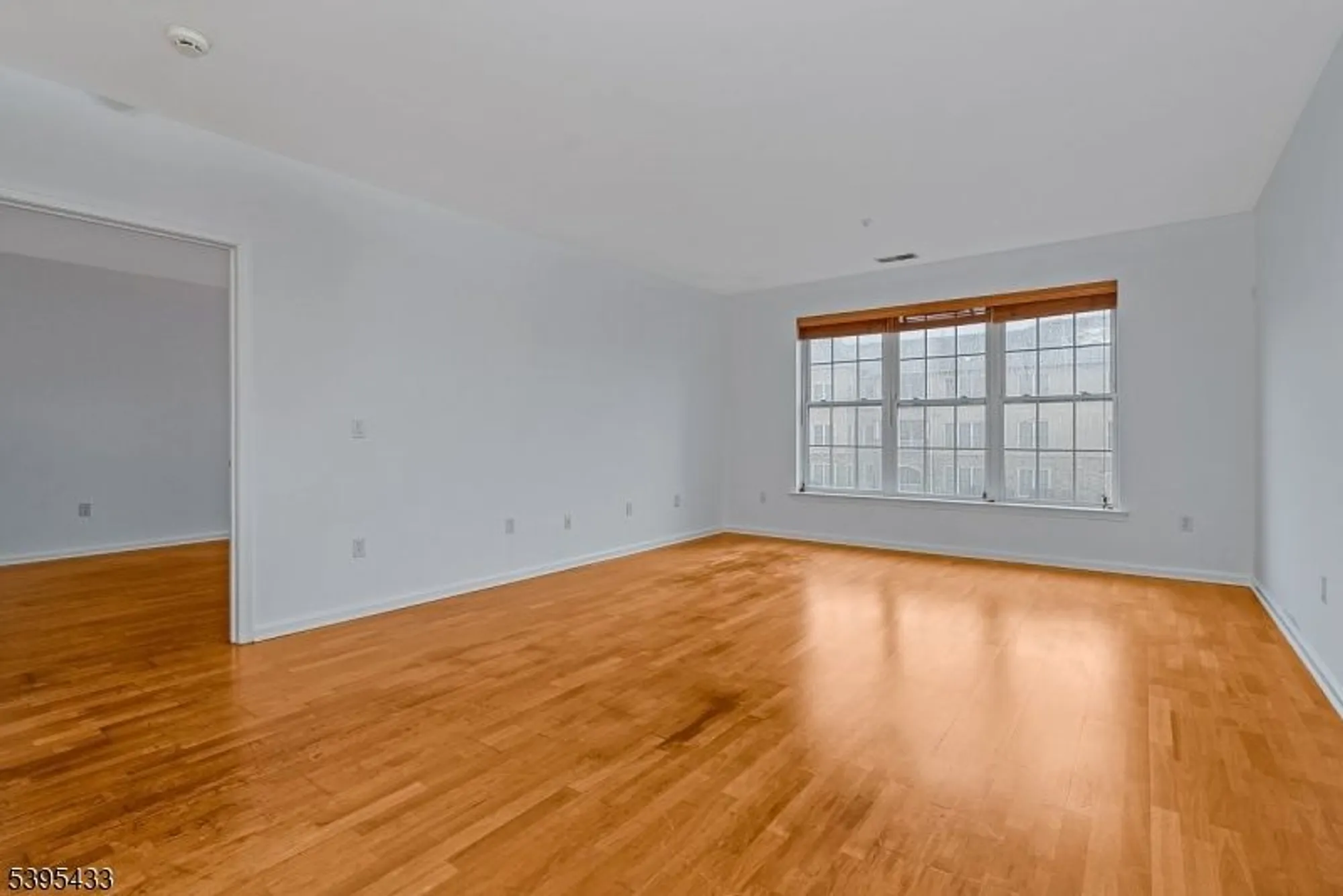 Property Slideshow image 10 of 42 | 202 cleveland ln, Rockaway Boro, NJ, 07866