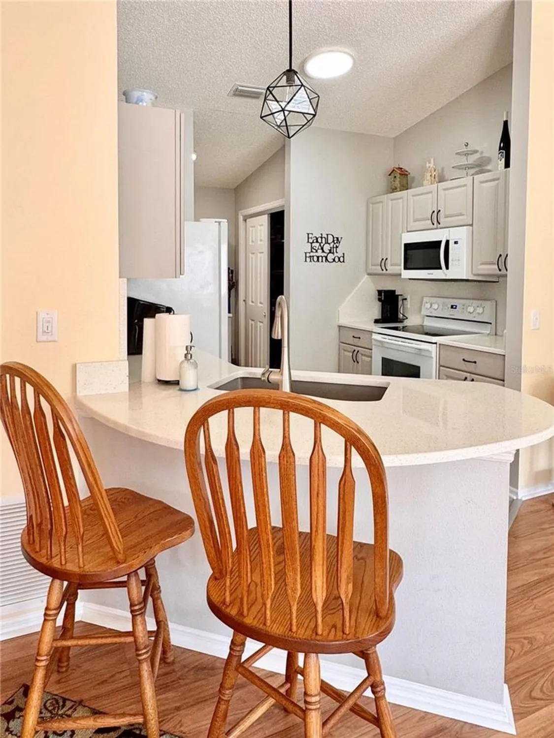 Property Slideshow image 8 of 28 | 2507 everwood ct, The Villages, FL, 32162