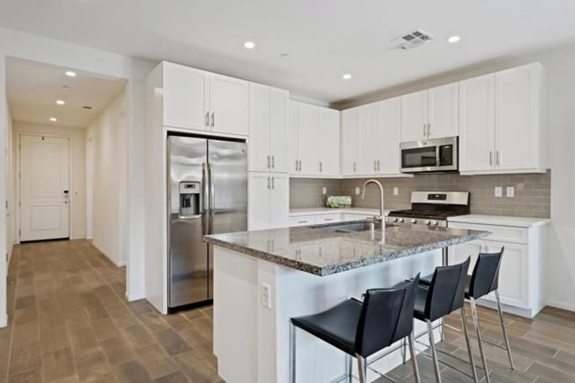 Property Slideshow image 5 of 40 | 51700 golden eagle dr, Indio, CA, 92201