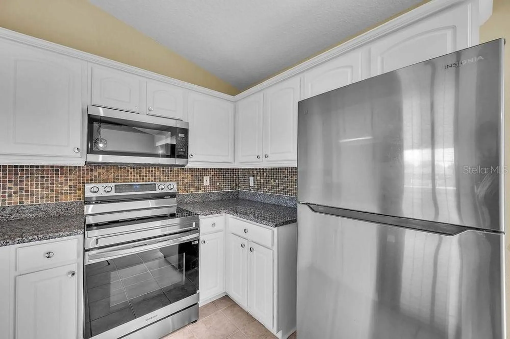 Property Slideshow image 7 of 19 | 8695 sw 60th cir, Ocala, FL, 34476