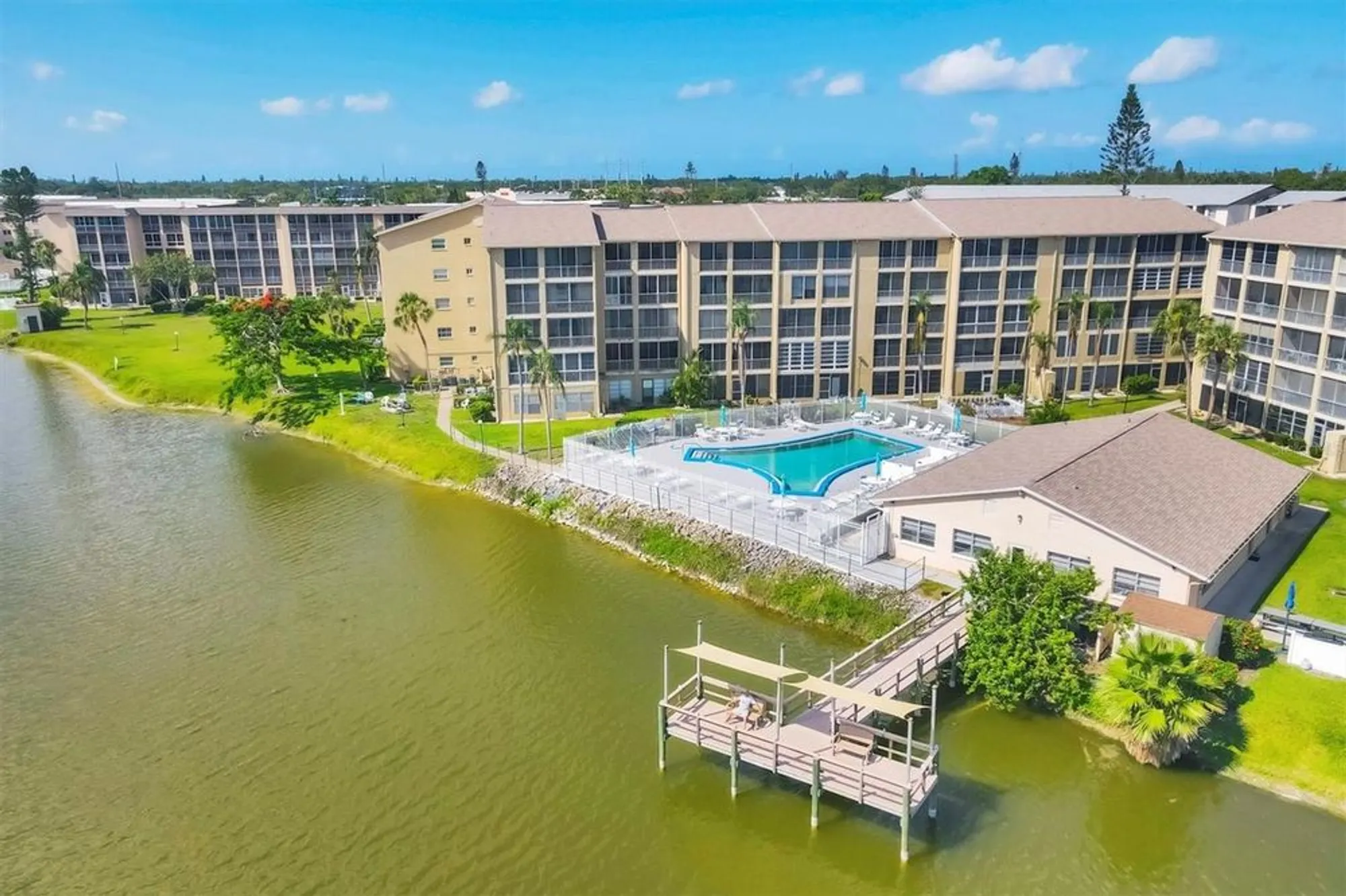 Property Slideshow image 56 of 58 | 3521 lake bayshore dr # 101 j, Bradenton, FL, 34205