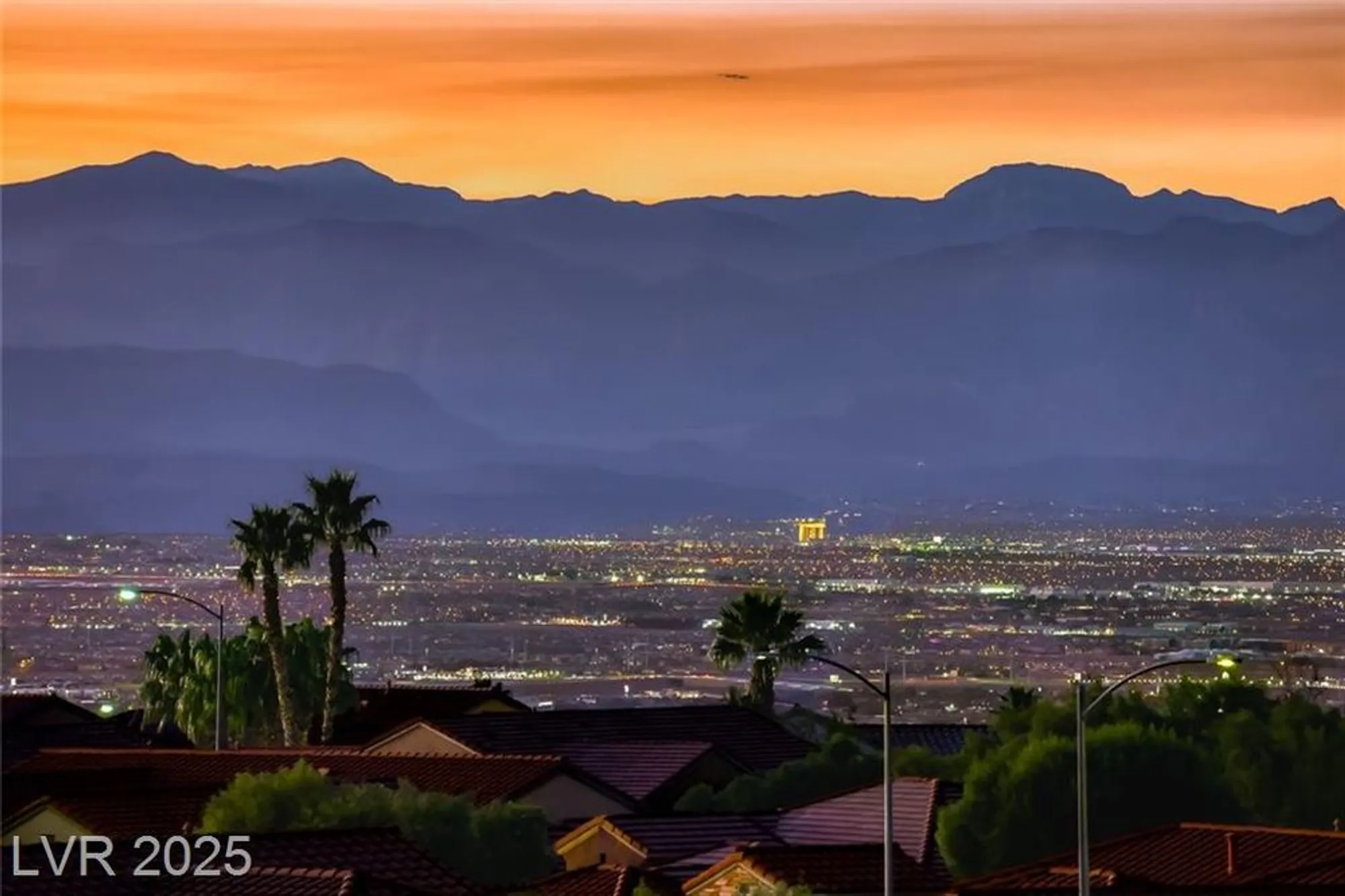 Property Slideshow image 52 of 66 | 2470 bedford park dr, Henderson, NV, 89052