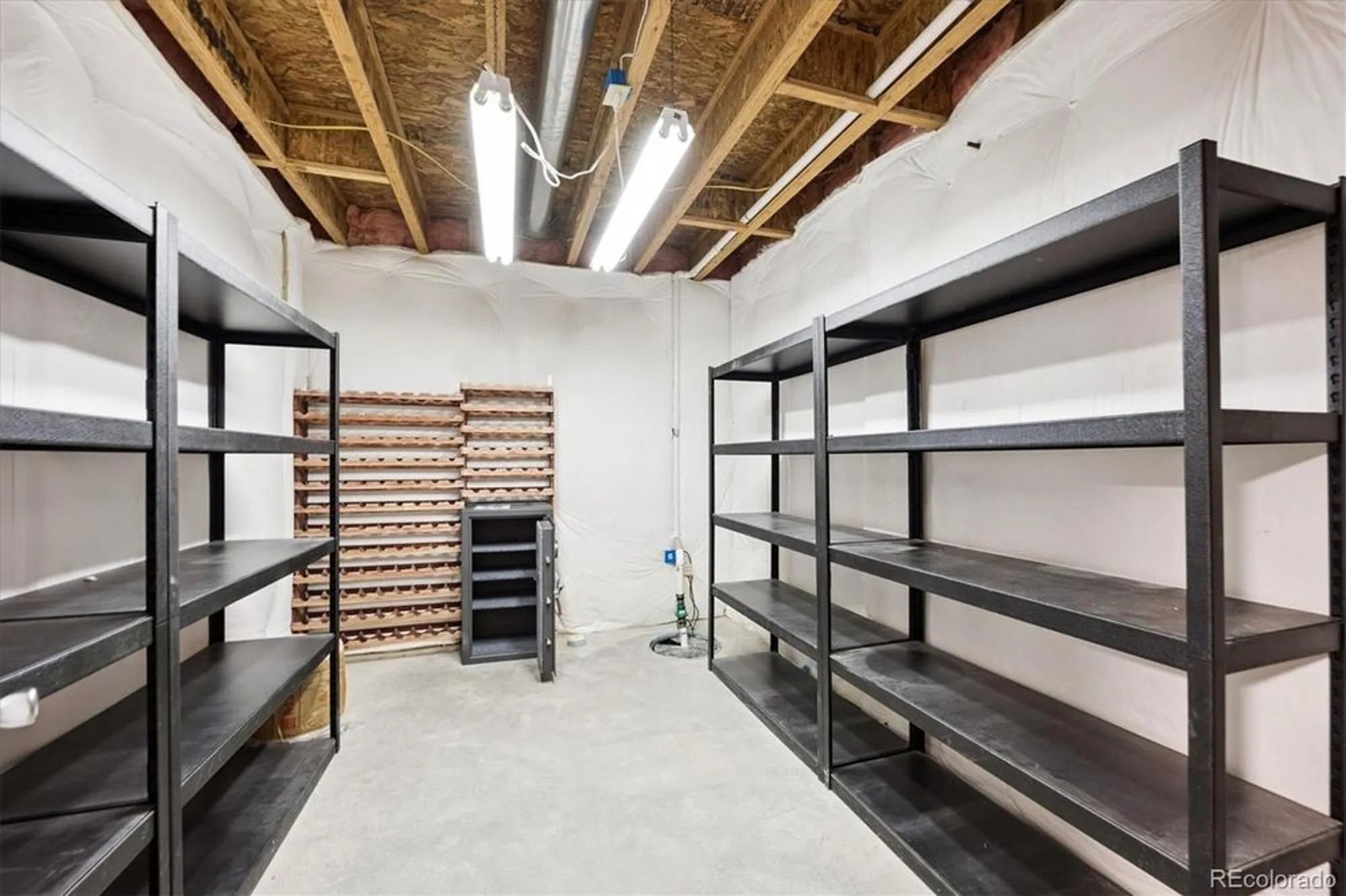 Property Slideshow image 35 of 50 | 4636 belford cir, Broomfield, CO, 80023