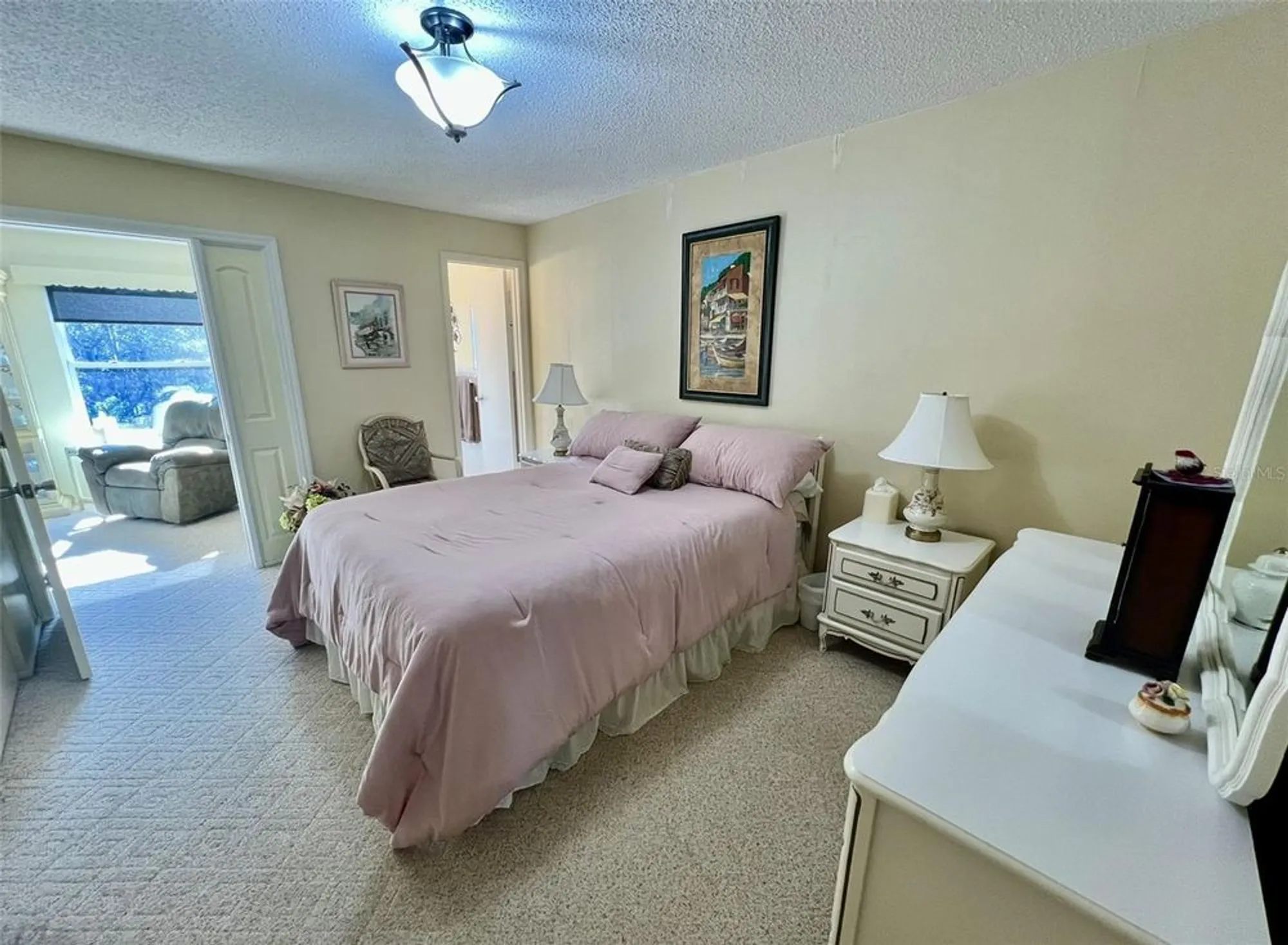 Property Slideshow image 15 of 44 | 2461 rhodesian dr 51, Clearwater, FL, 33763