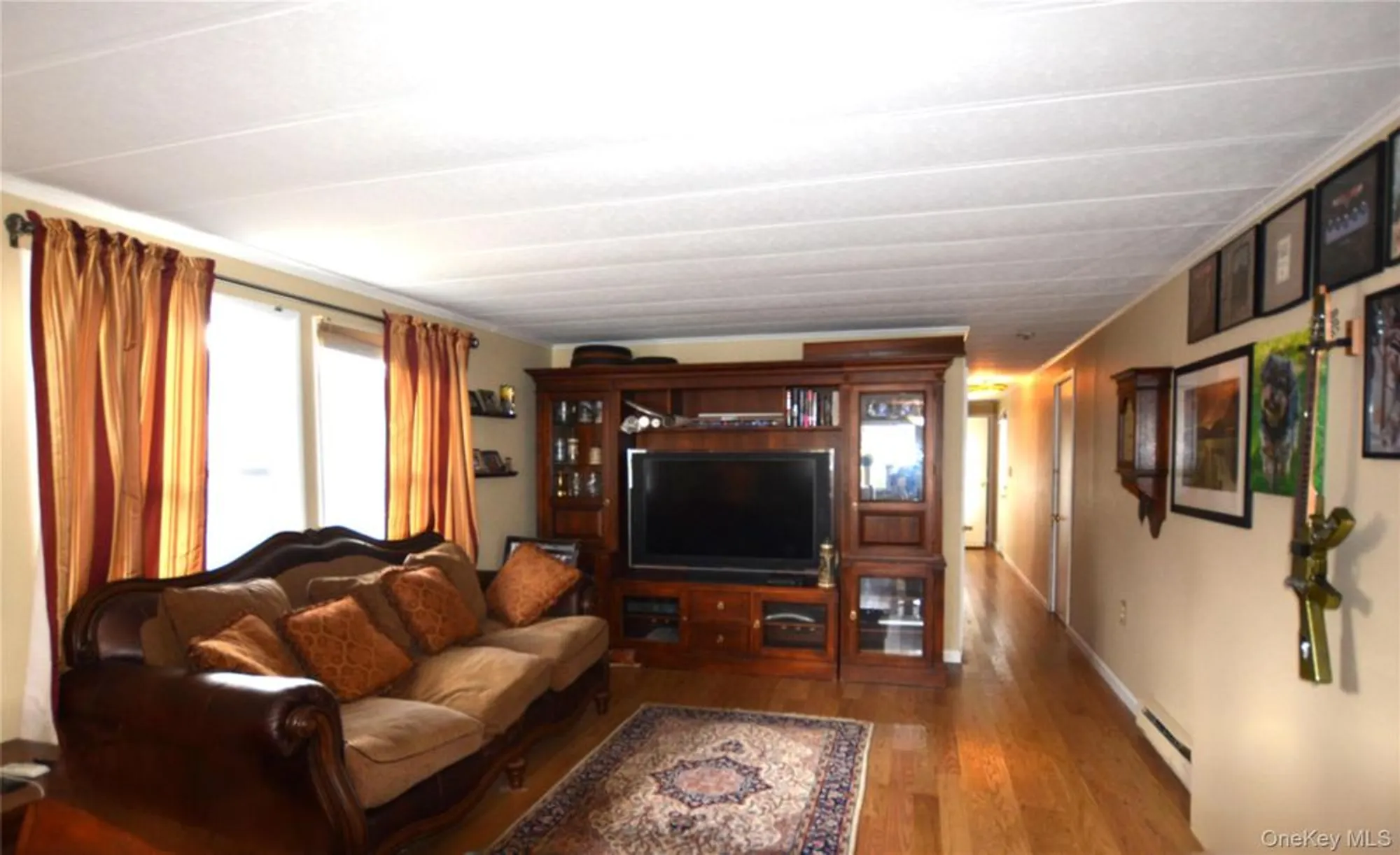 Property Slideshow image 8 of 25 | 19 dogwood ln, Manorville, NY, 11949